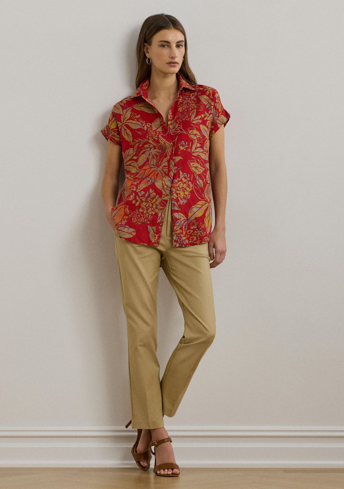 Womens Relaxed Fit Floral Short-Sleeve Shirt
