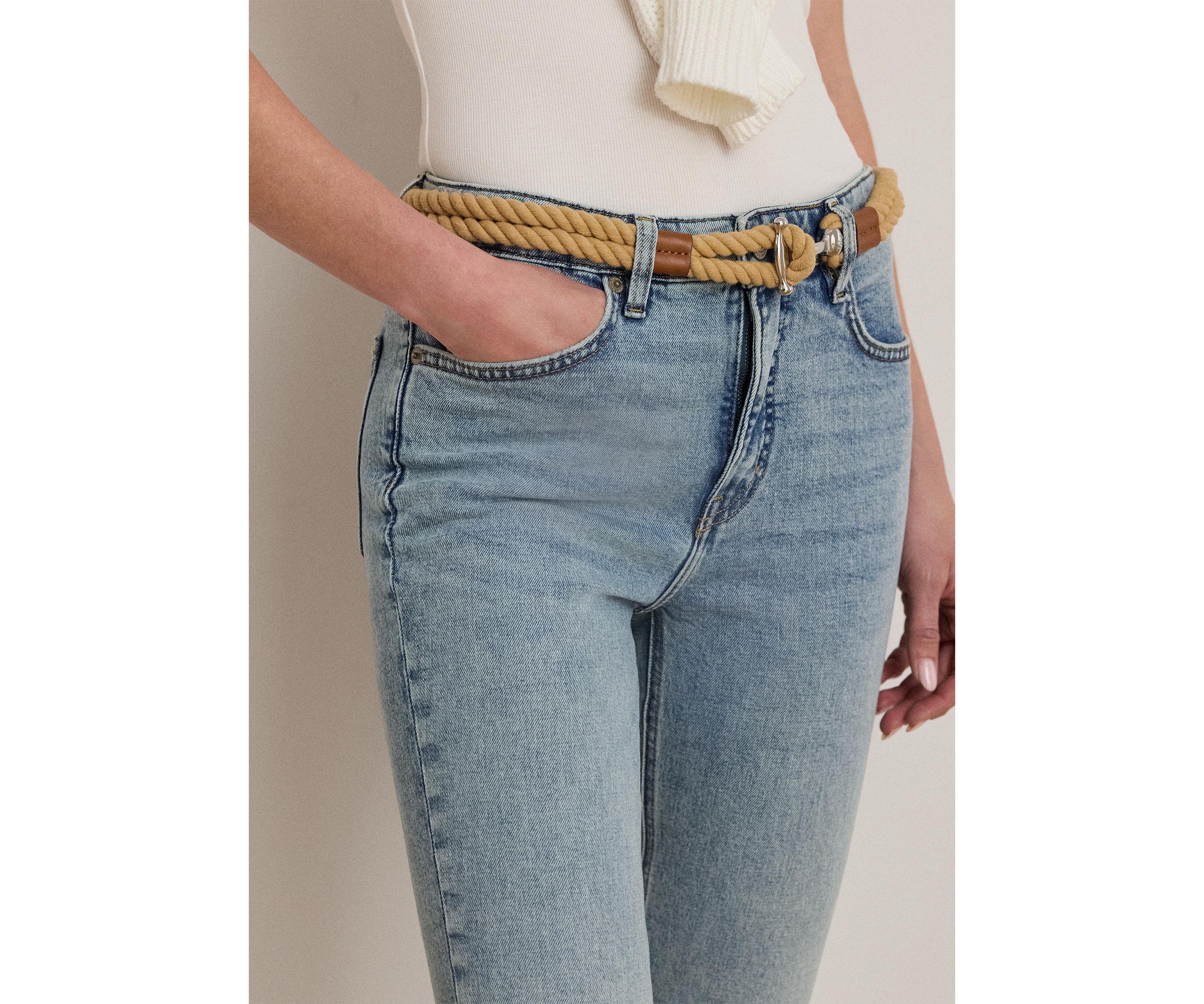 High Rise Straight Ankle Jeans