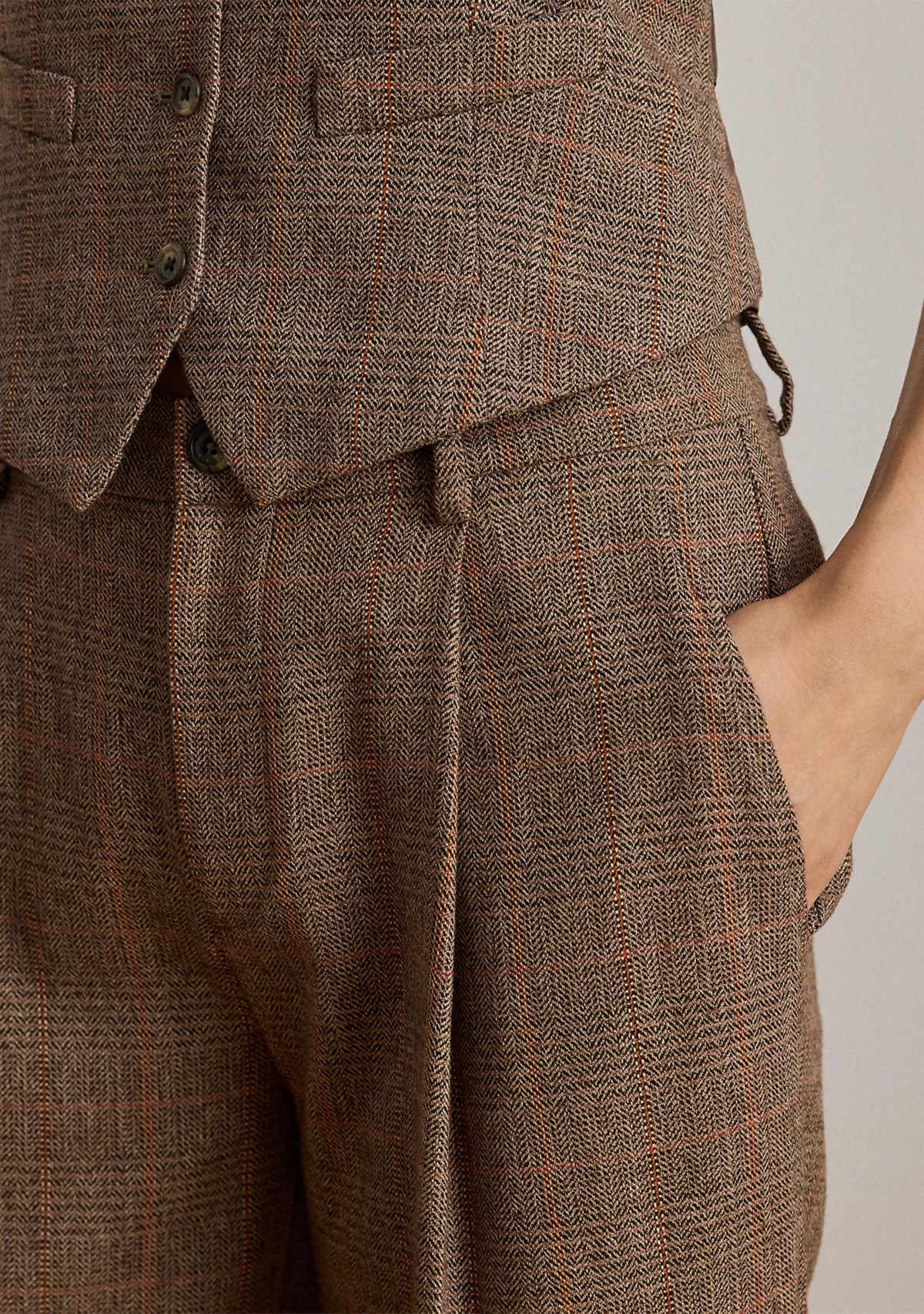 Womens Glen Plaid Pleated Cropped Pants