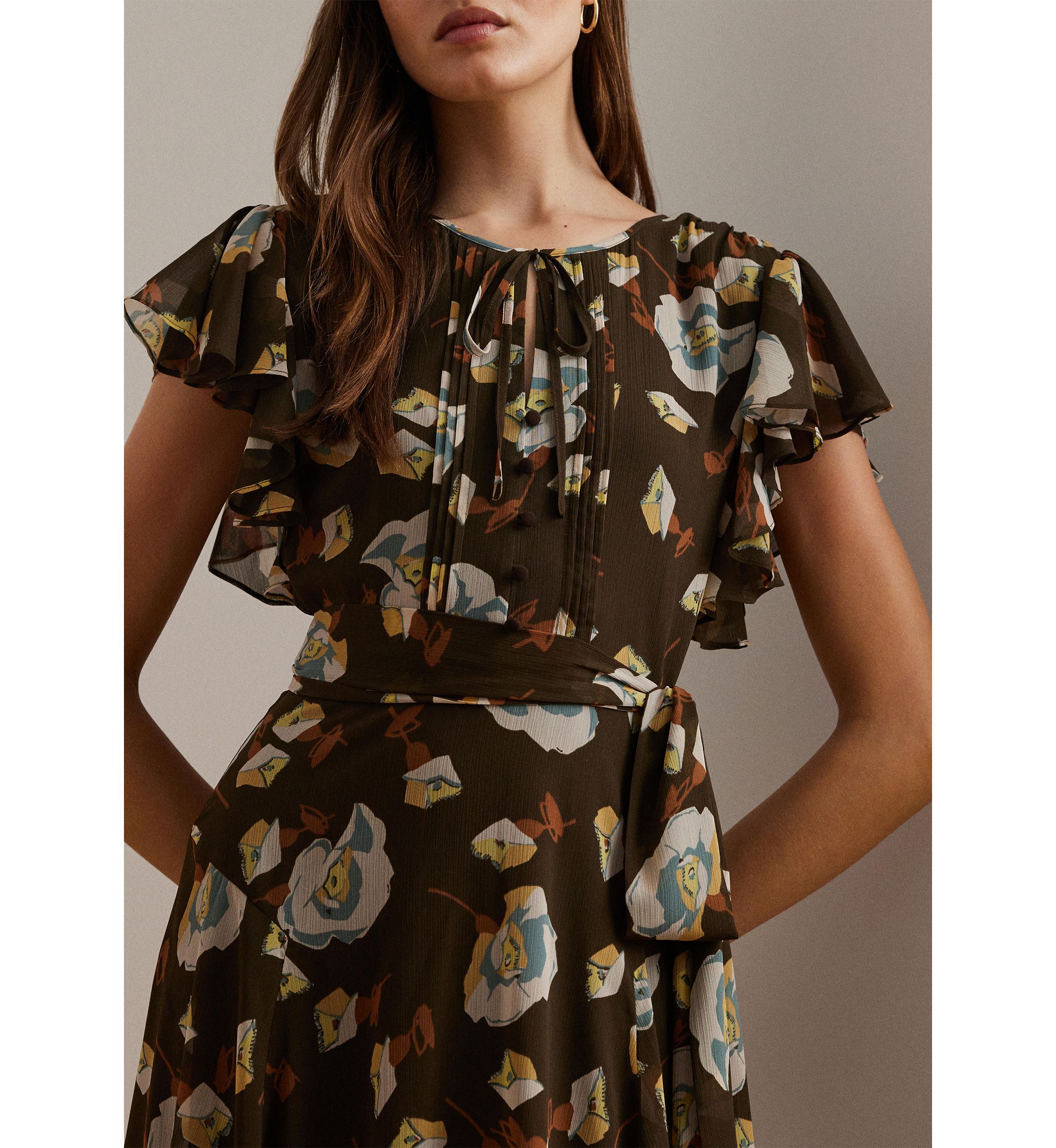 Petite Floral Georgette Flutter-Sleeve Dress