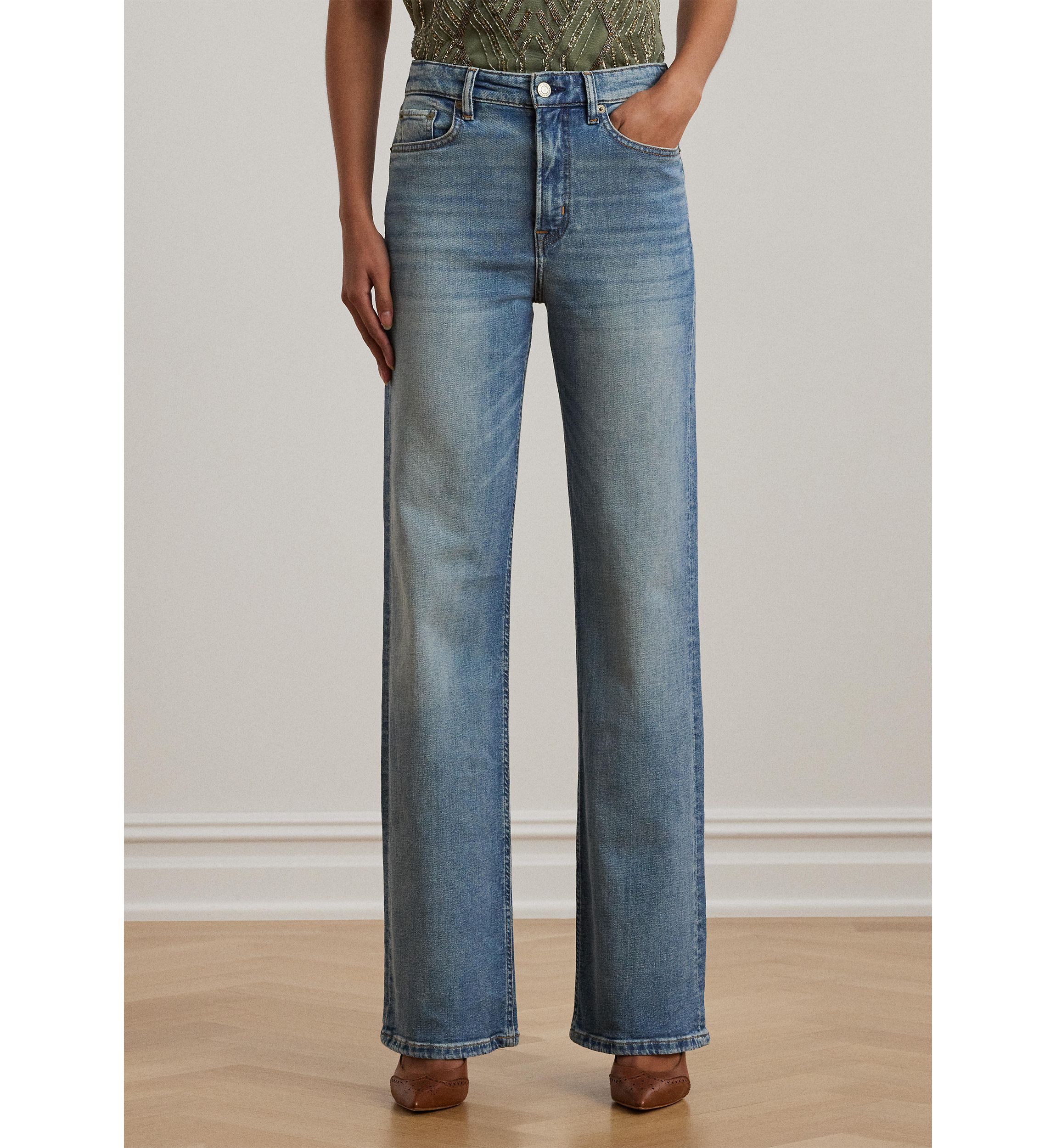 Petite High Rise Wide Leg Jeans