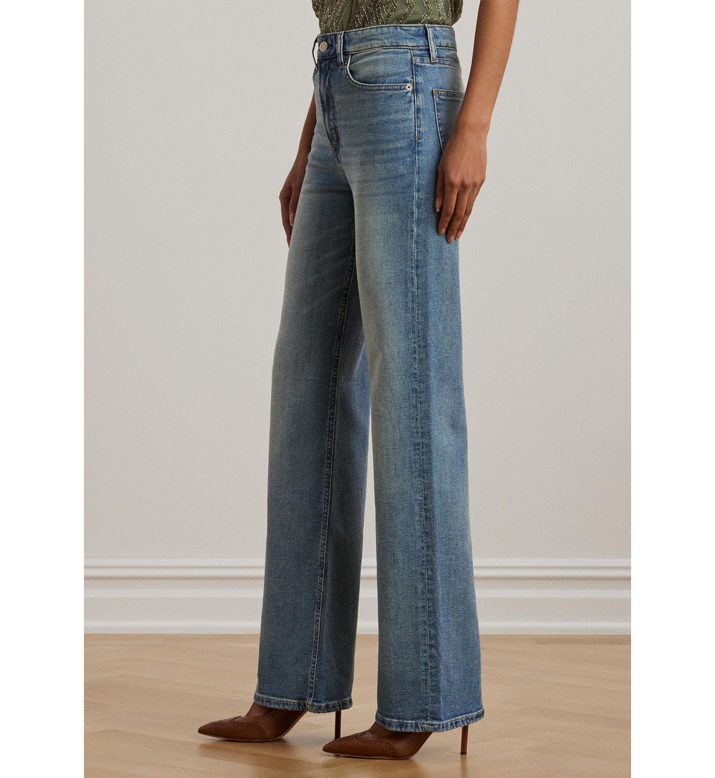 Petite High Rise Wide Leg Jeans
