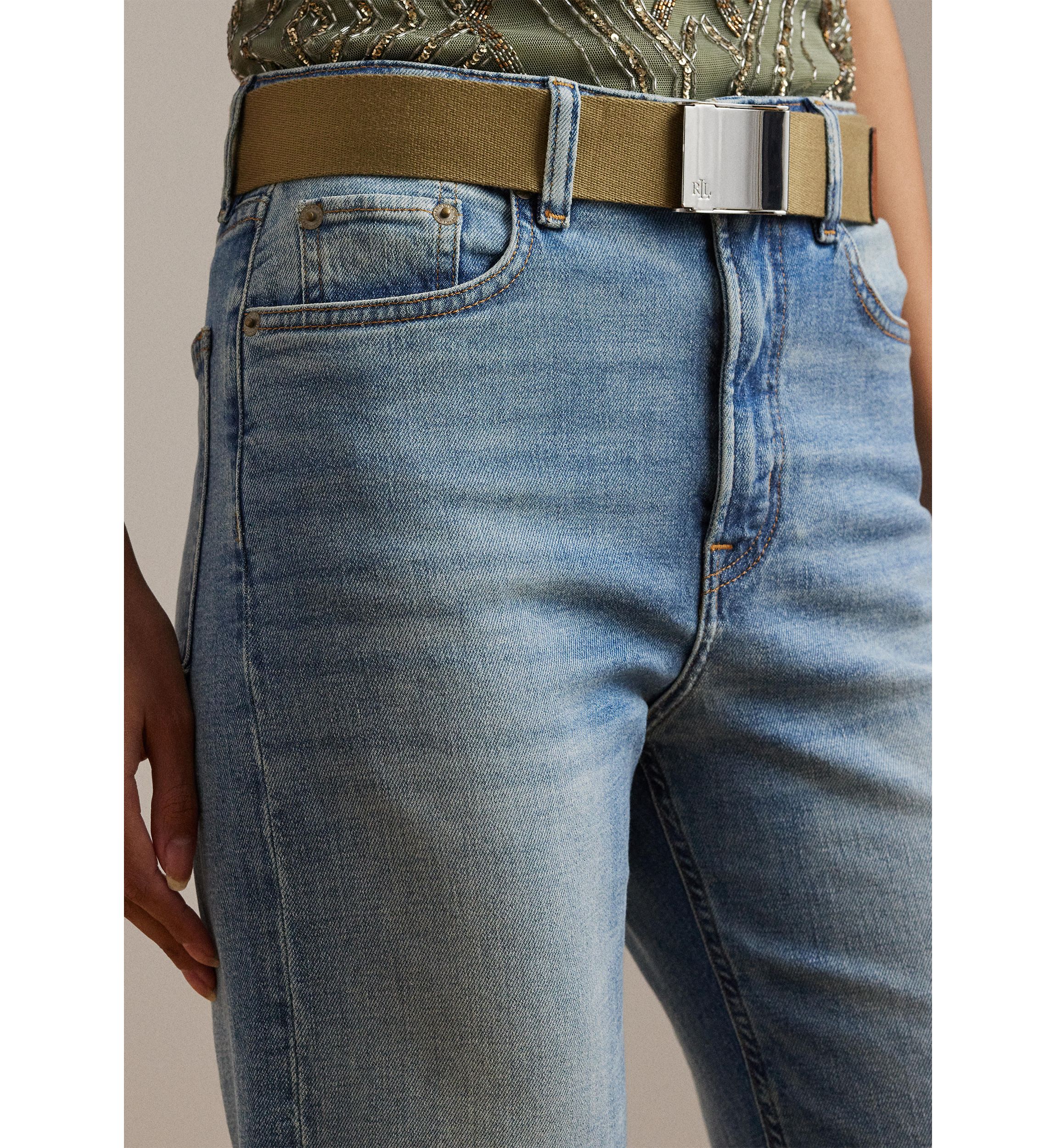 Petite High Rise Wide Leg Jeans