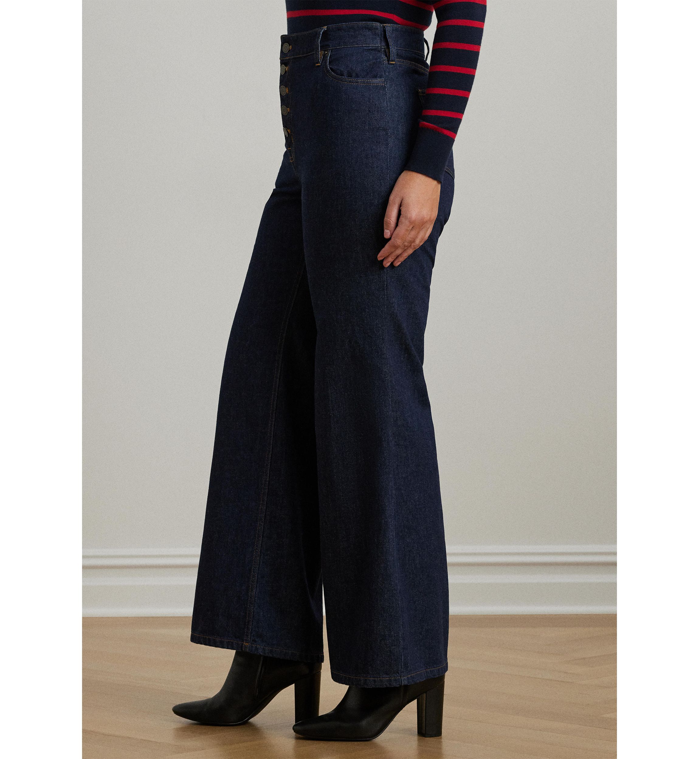Plus Size High-Rise Flare Jeans