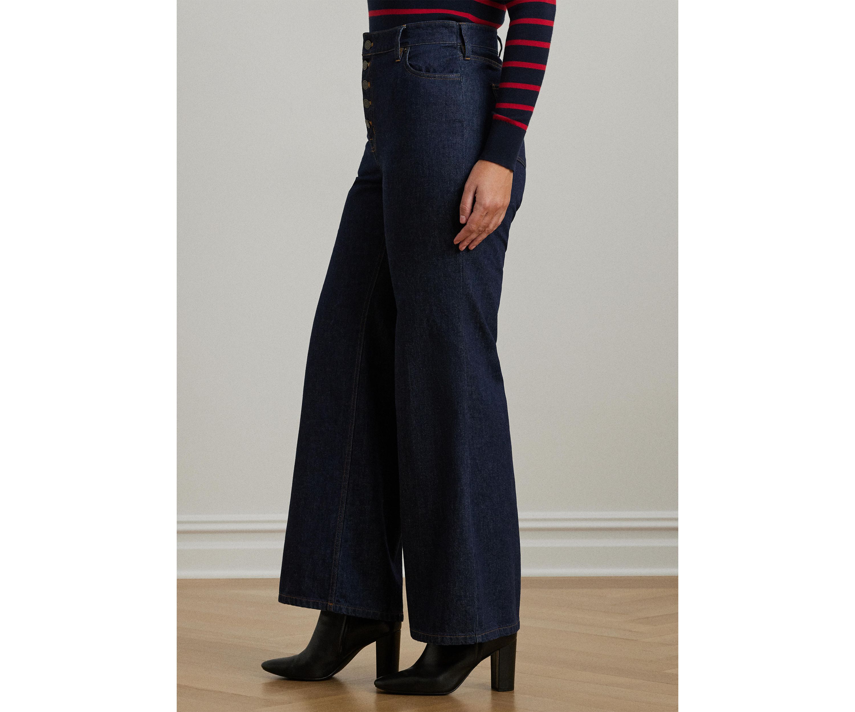 Plus Size High-Rise Flare Jeans