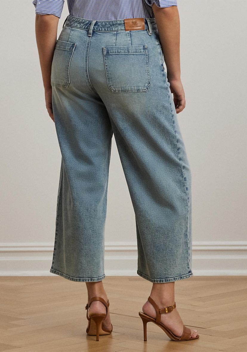 Plus Size High Rise Wide Leg Cropped Jeans