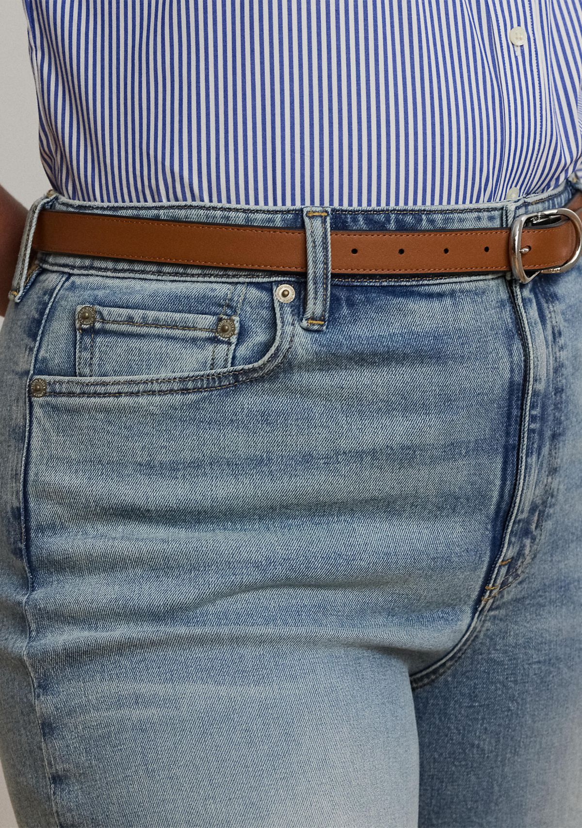 Plus Size High Rise Wide Leg Cropped Jeans