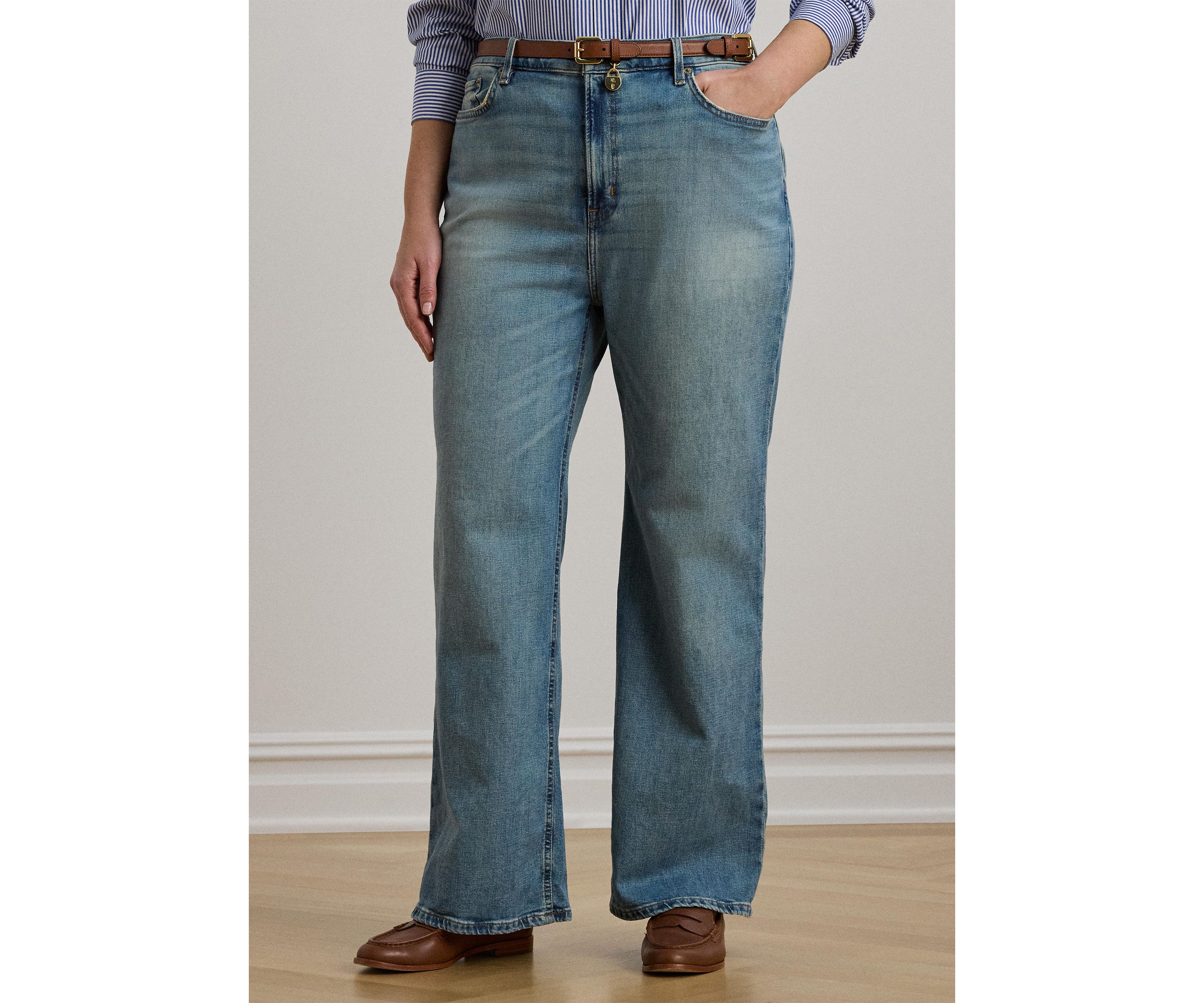 Plus Size High-Rise Wide-Leg Jeans