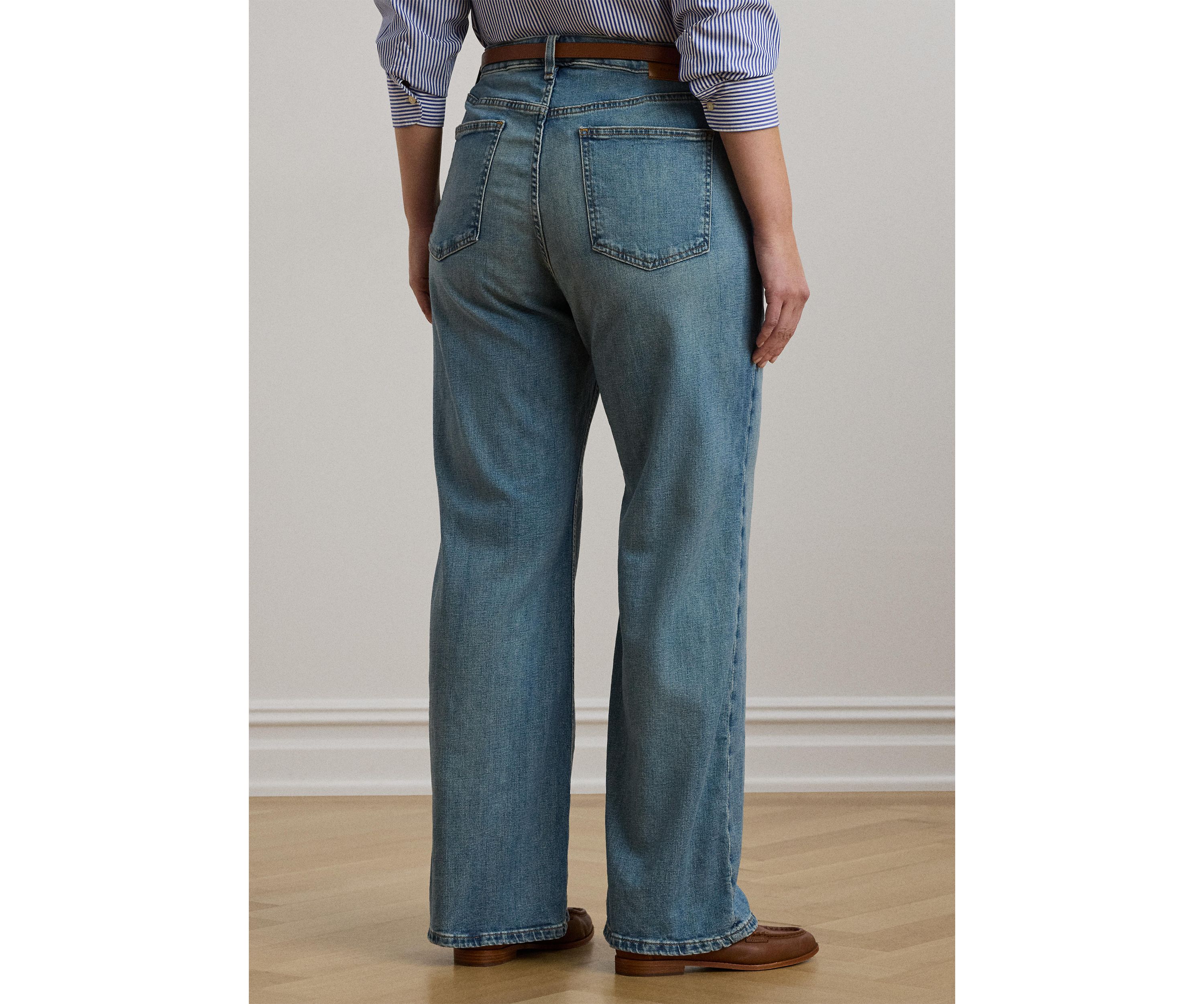Plus Size High-Rise Wide-Leg Jeans