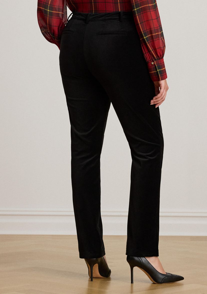 Plus Size Stretch Velvet Cropped Pants