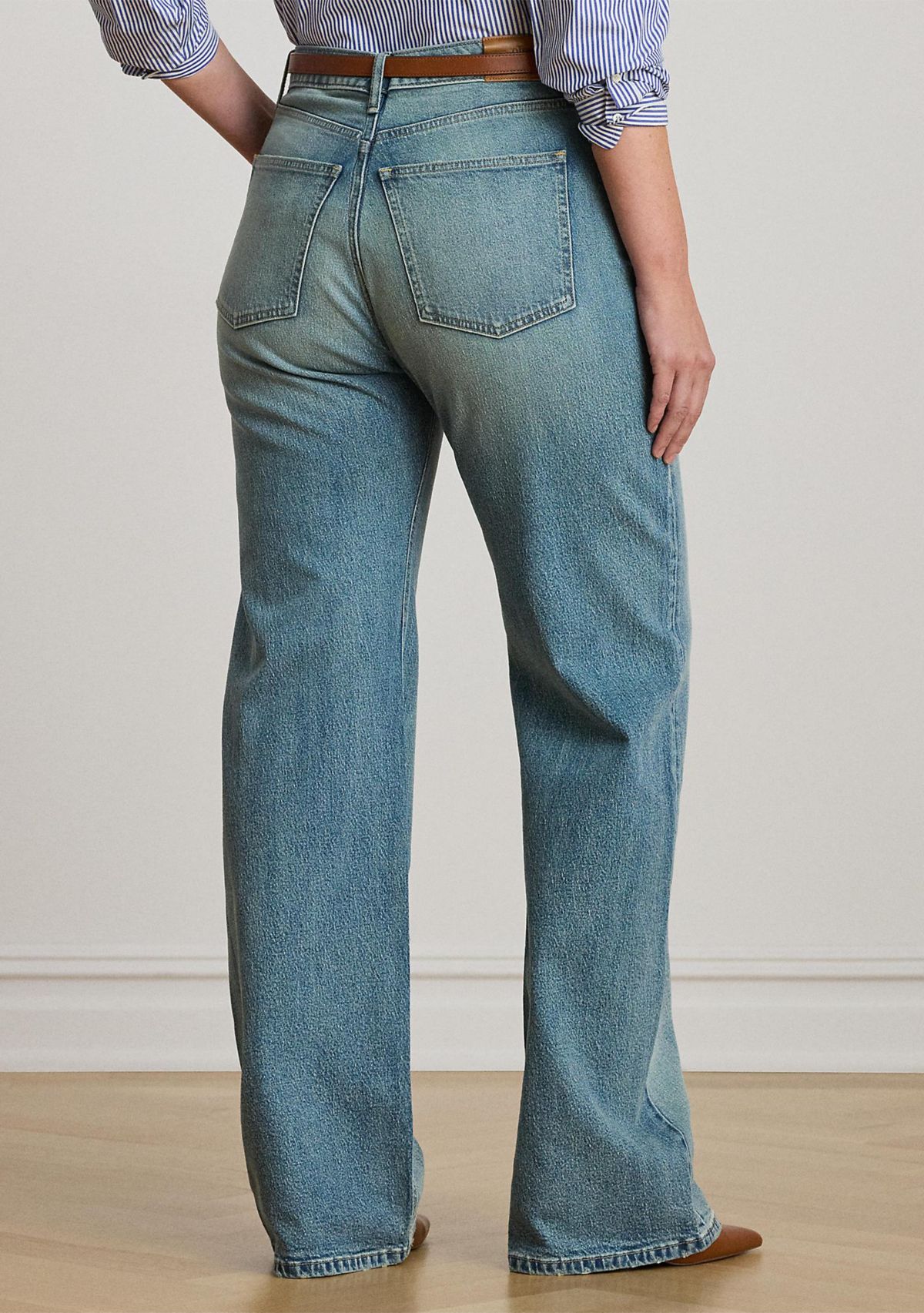 Plus Size High-Rise Wide-Leg Jeans