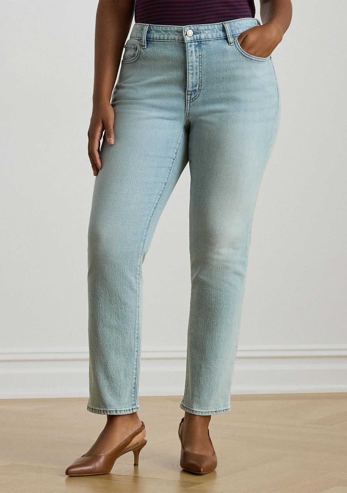 Plus Size Mid-Rise Straight Ankle Jeans