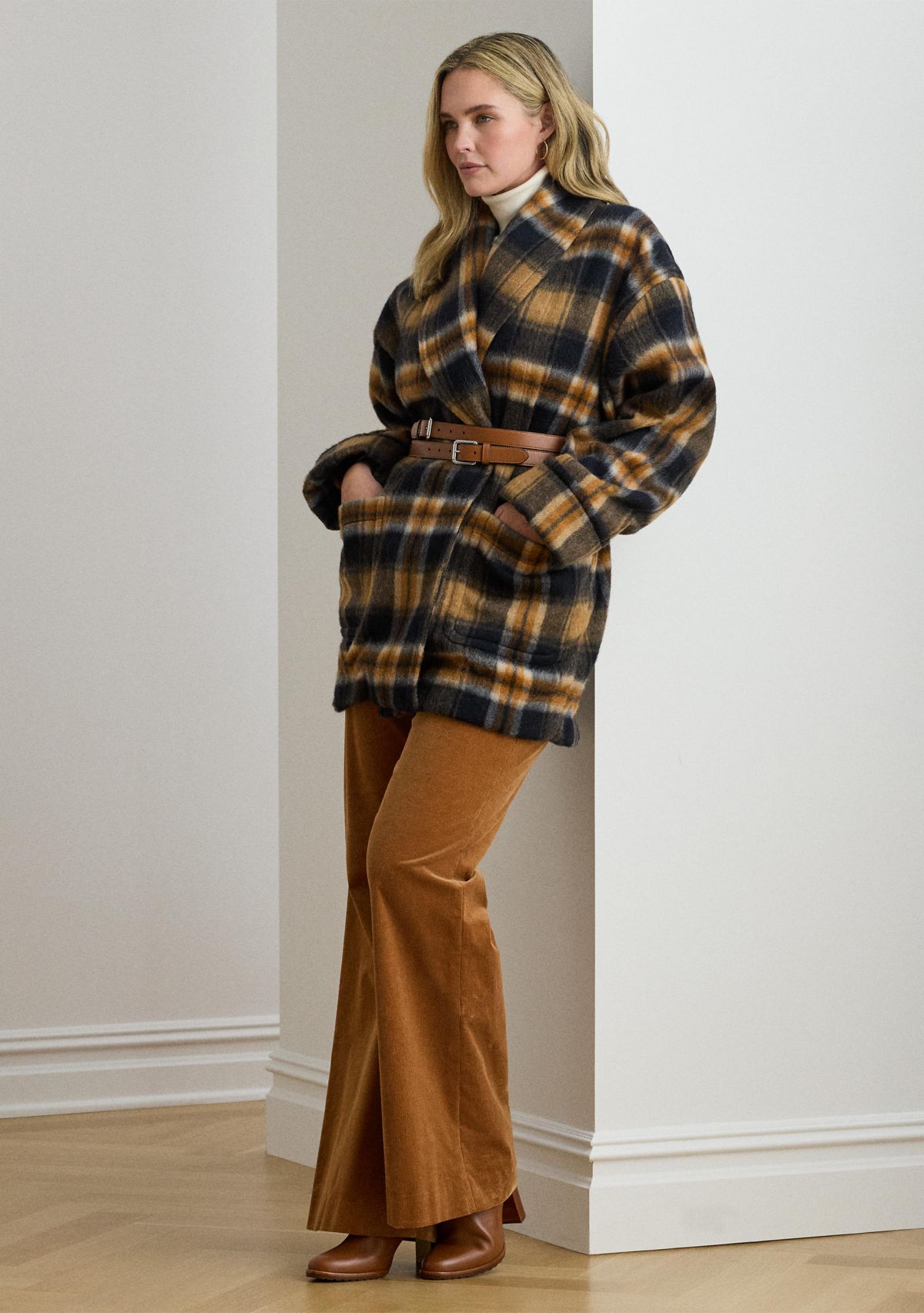 Plus Size Darda Cozy Wool Unlined Poncho 