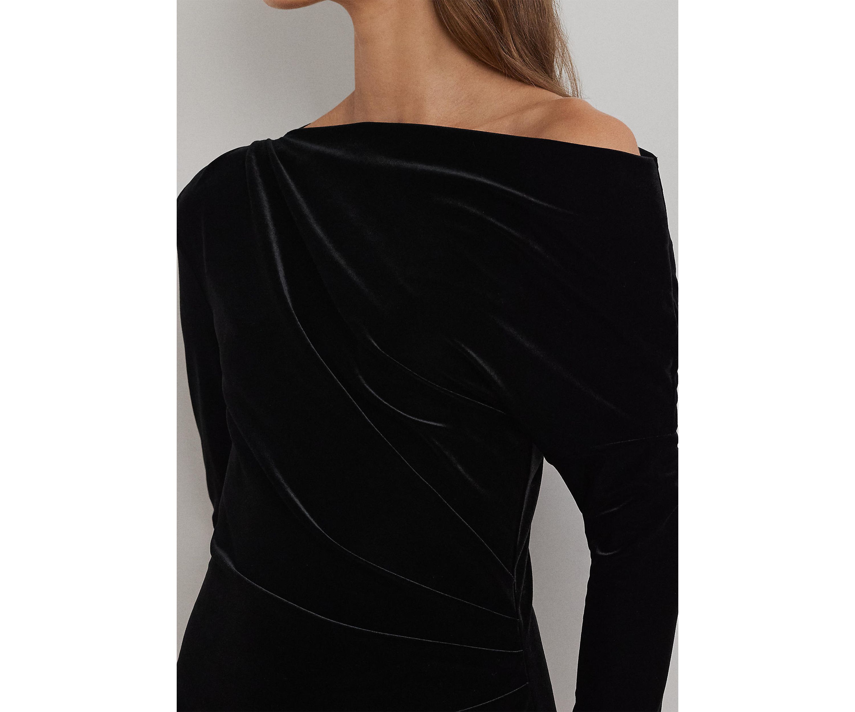 Plus Size Velvet One-Shoulder Cocktail Dress