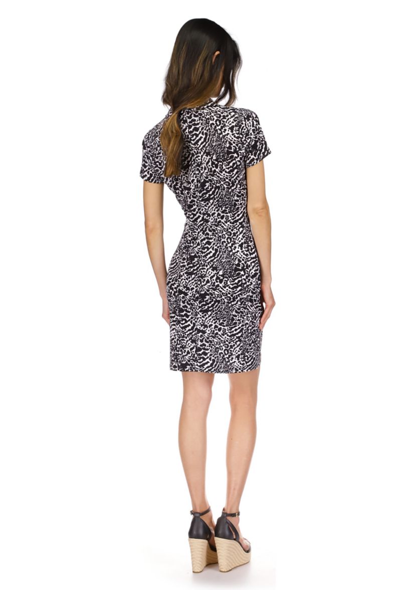 Womens Short Sleeve Snap Front Ruched Dress