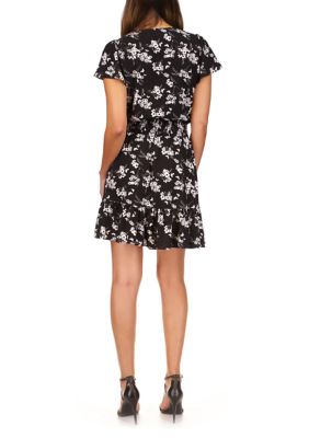 MICHAEL Michael Kors Women s Pop Bold Botanical Short Sleeve Wrap