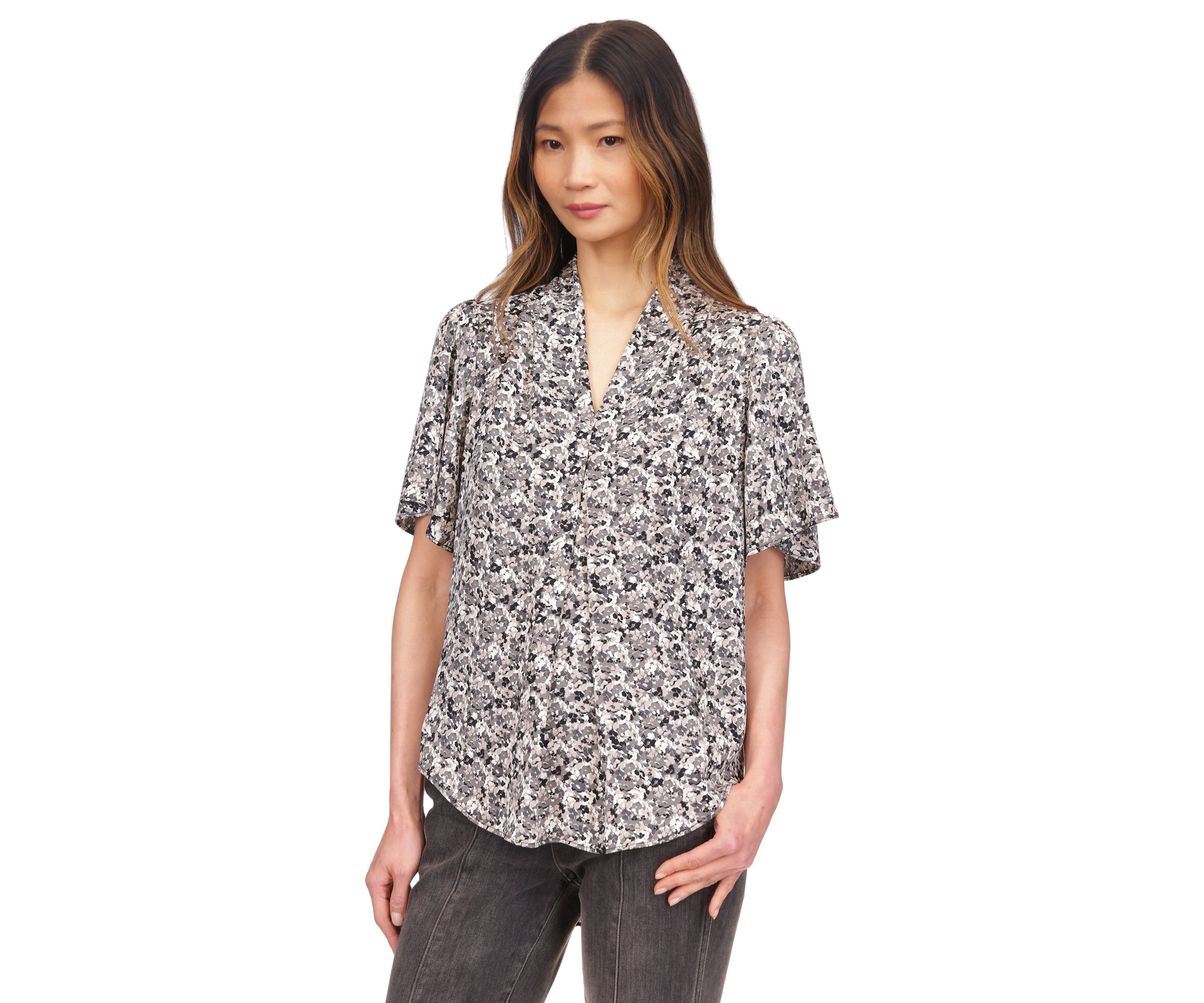 Womens Flutter Sleeve Ditsy Floral Printed Blouse