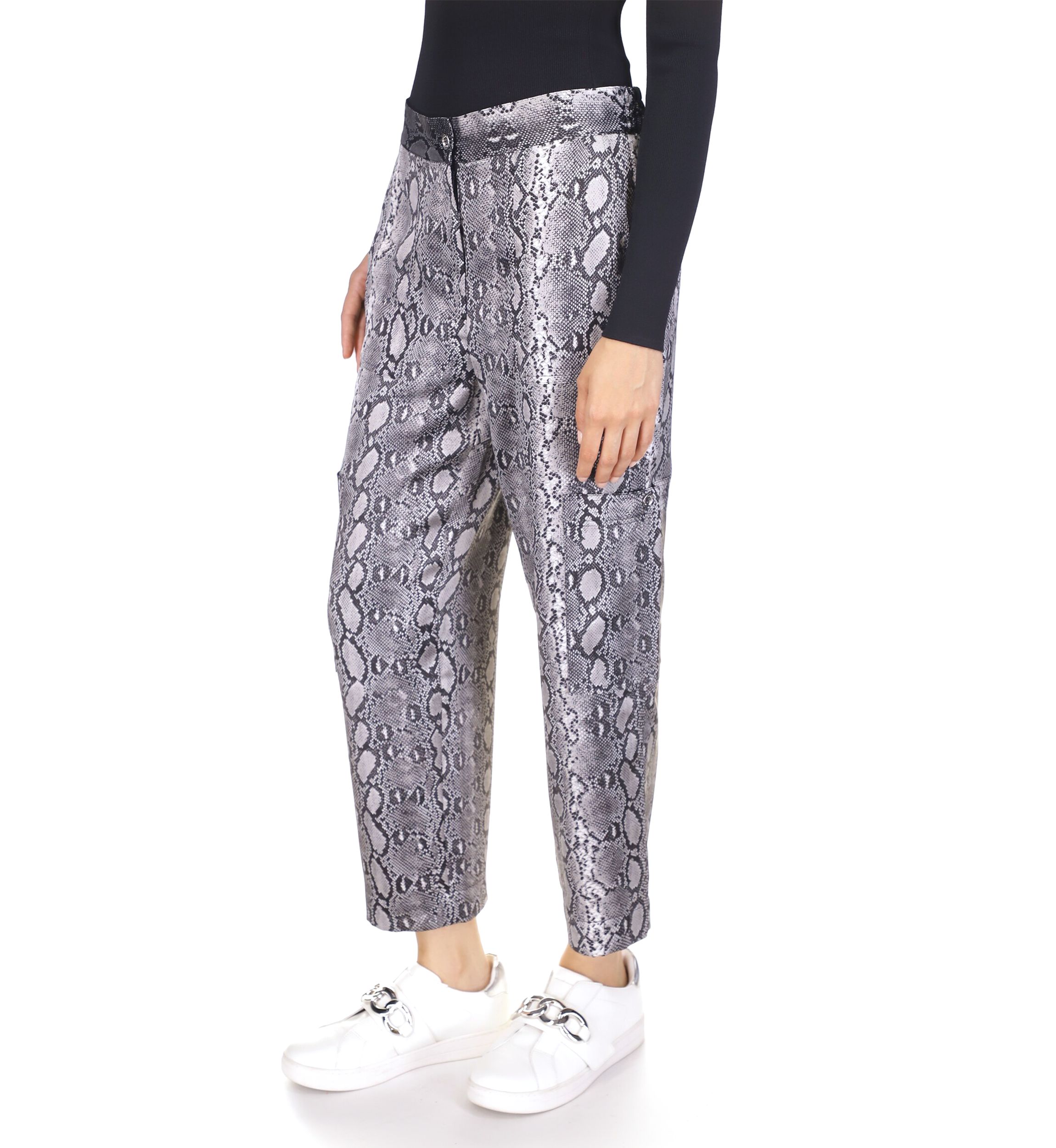 Womens Adder Crop Cargo Pants