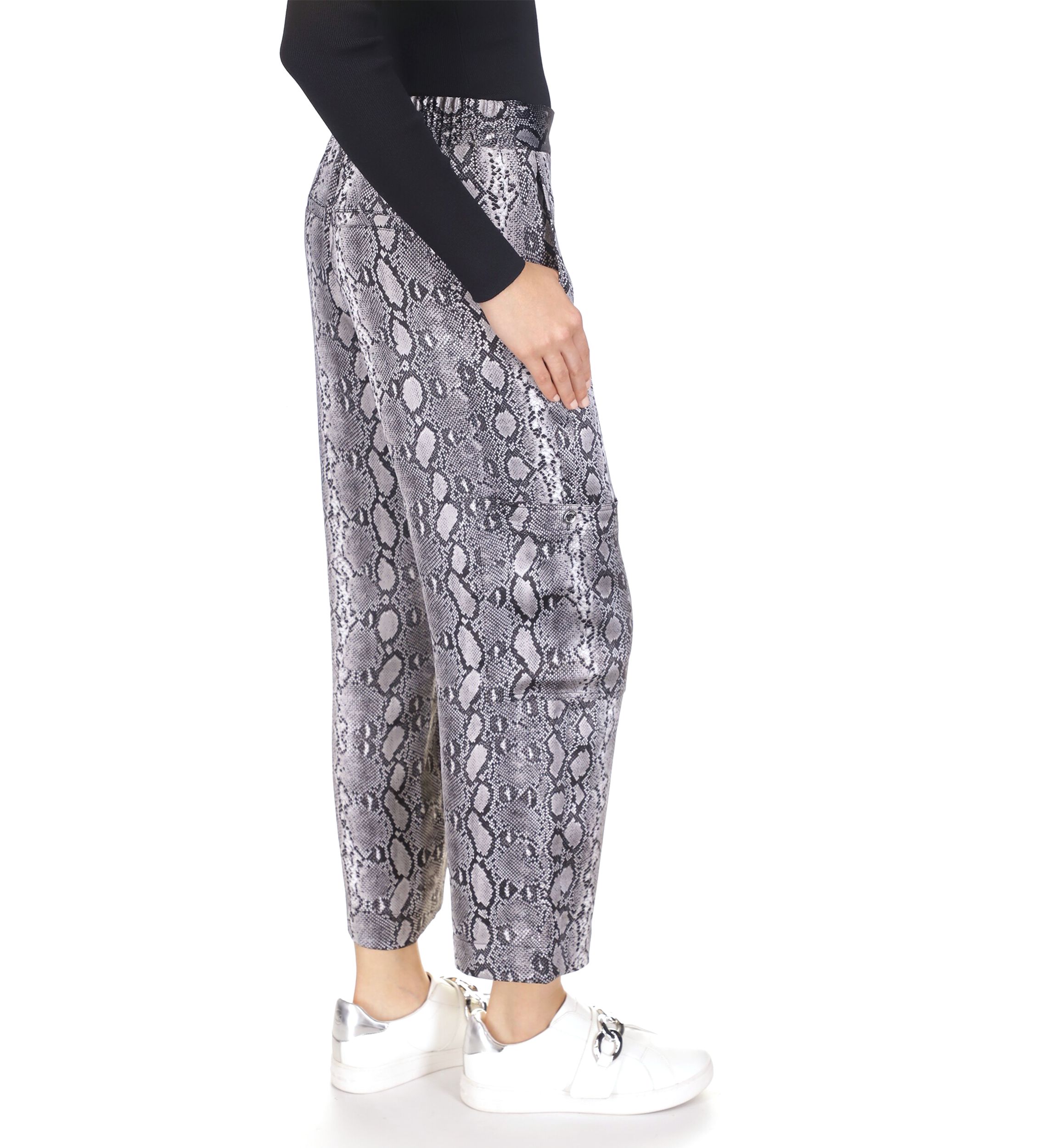 Womens Adder Crop Cargo Pants