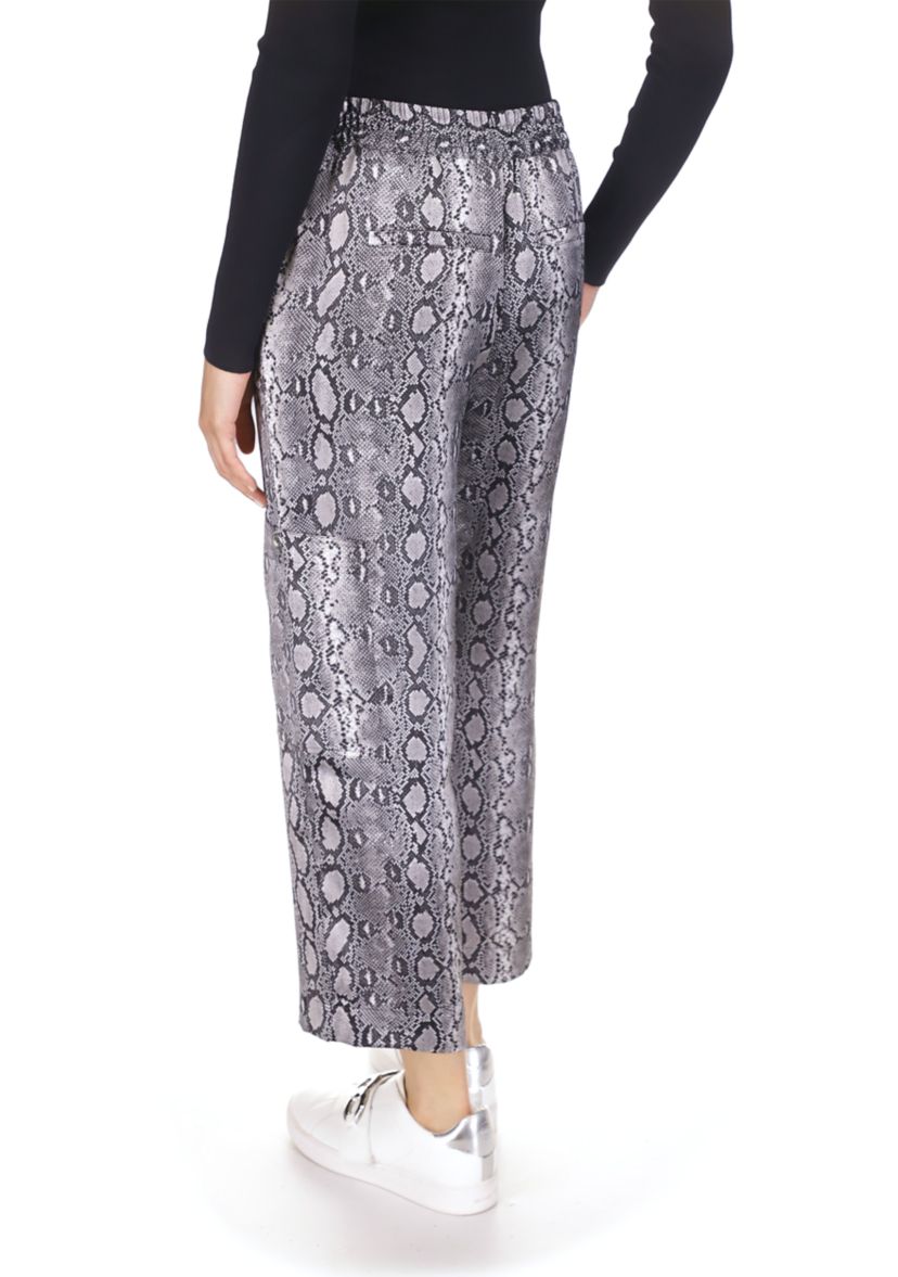 Womens Adder Crop Cargo Pants