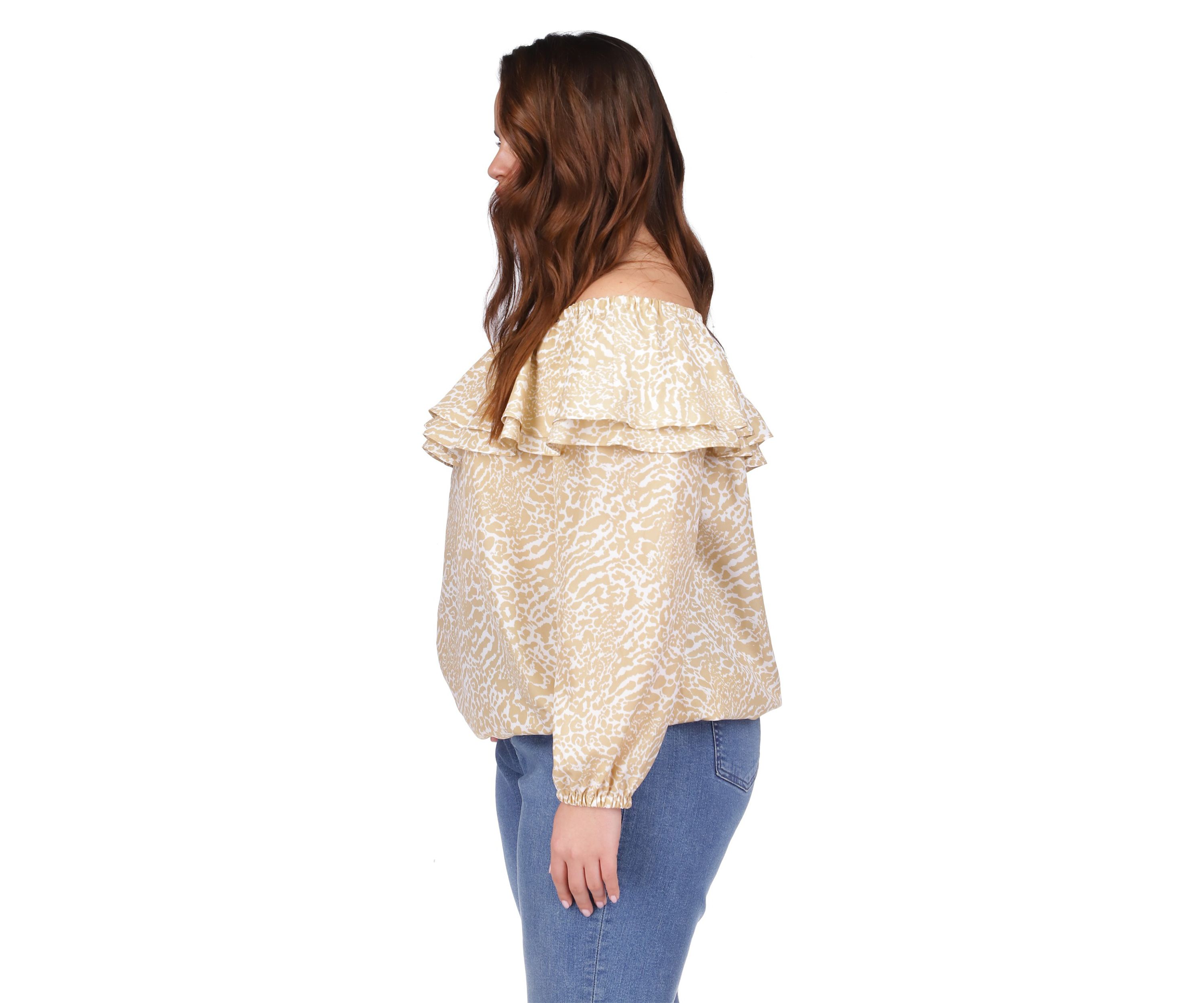 Plus Size Flower Jacquard Chain Top