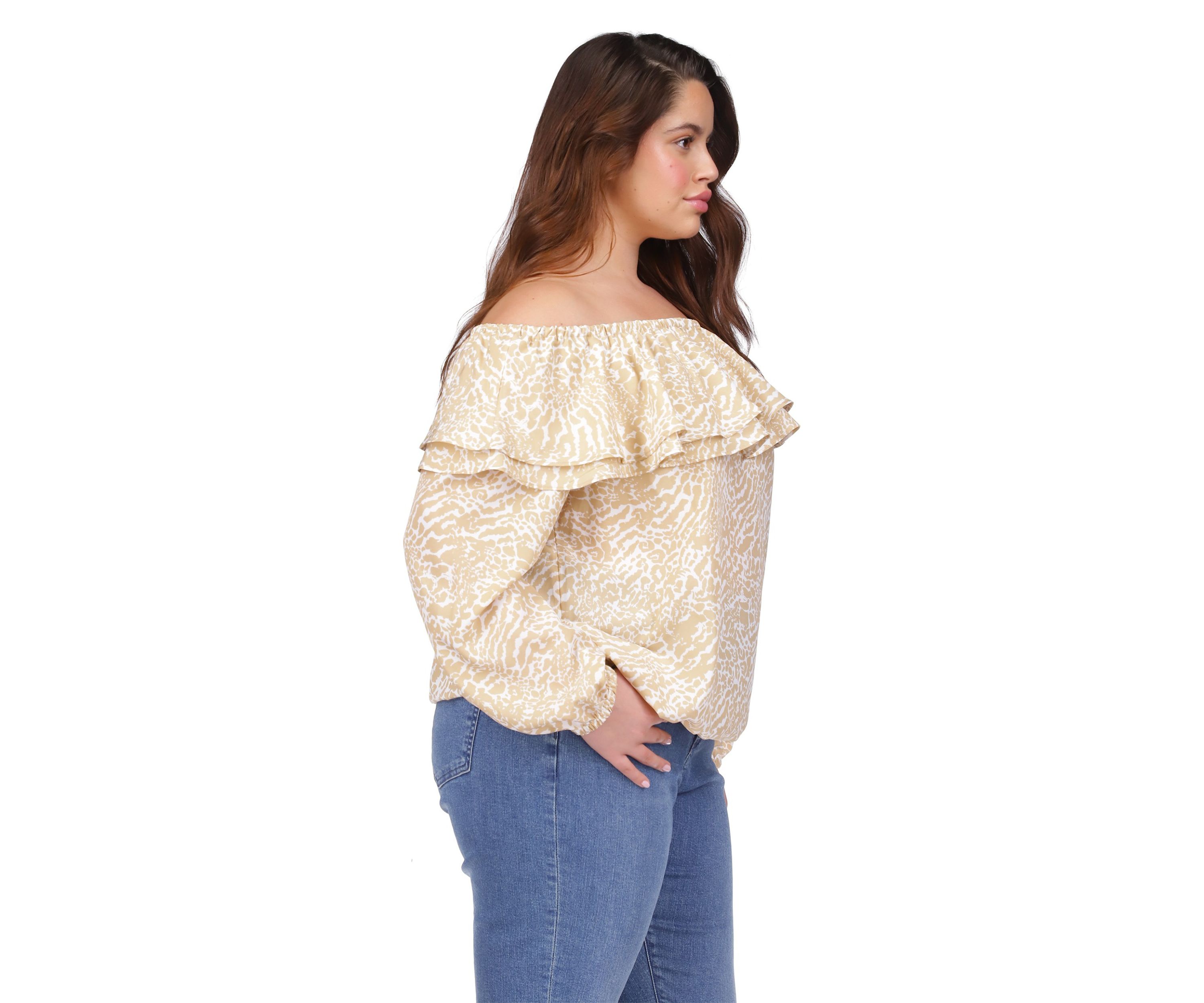 Plus Size Flower Jacquard Chain Top
