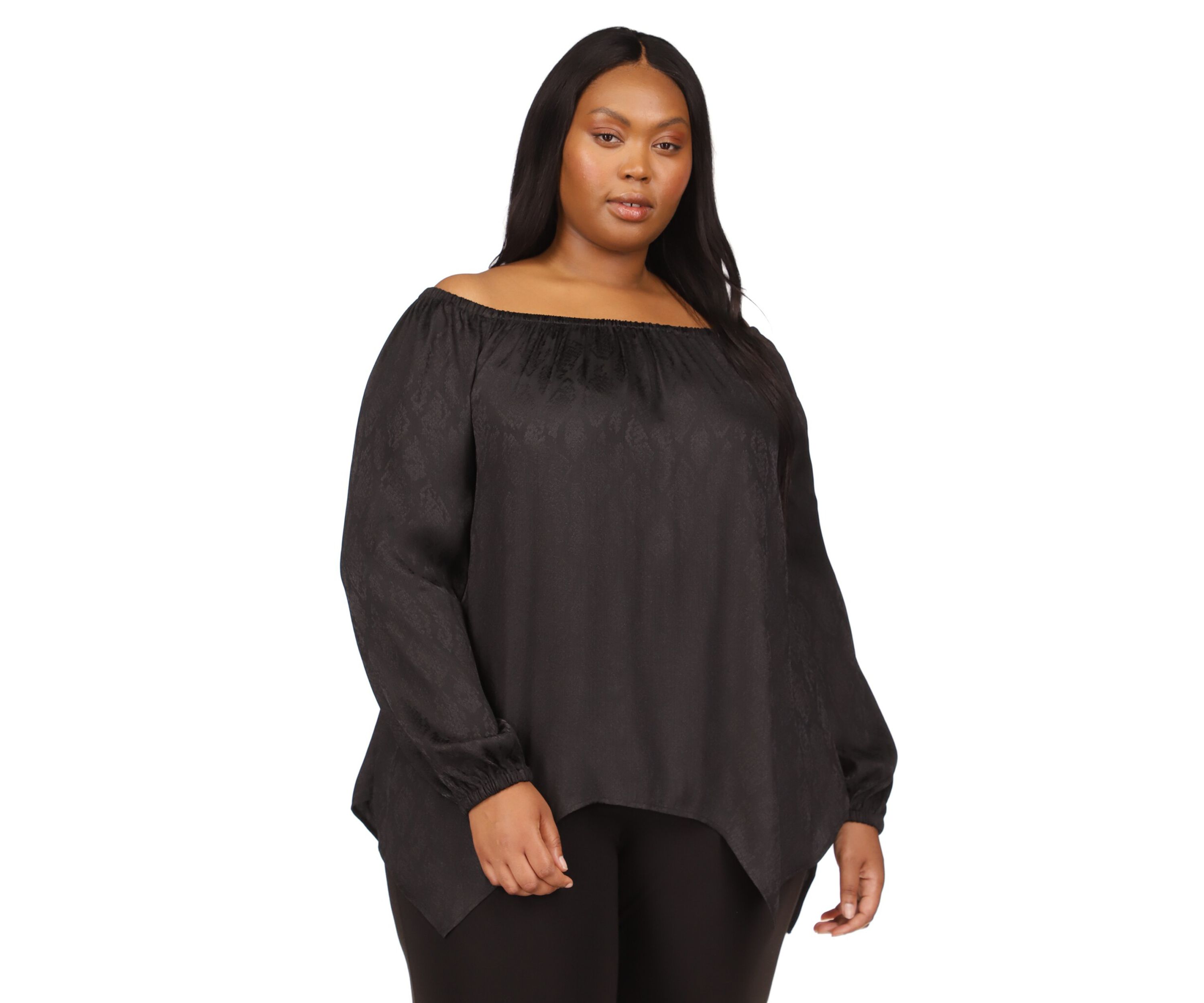 Plus Size Handkerchief Hem Boat Neck Top
