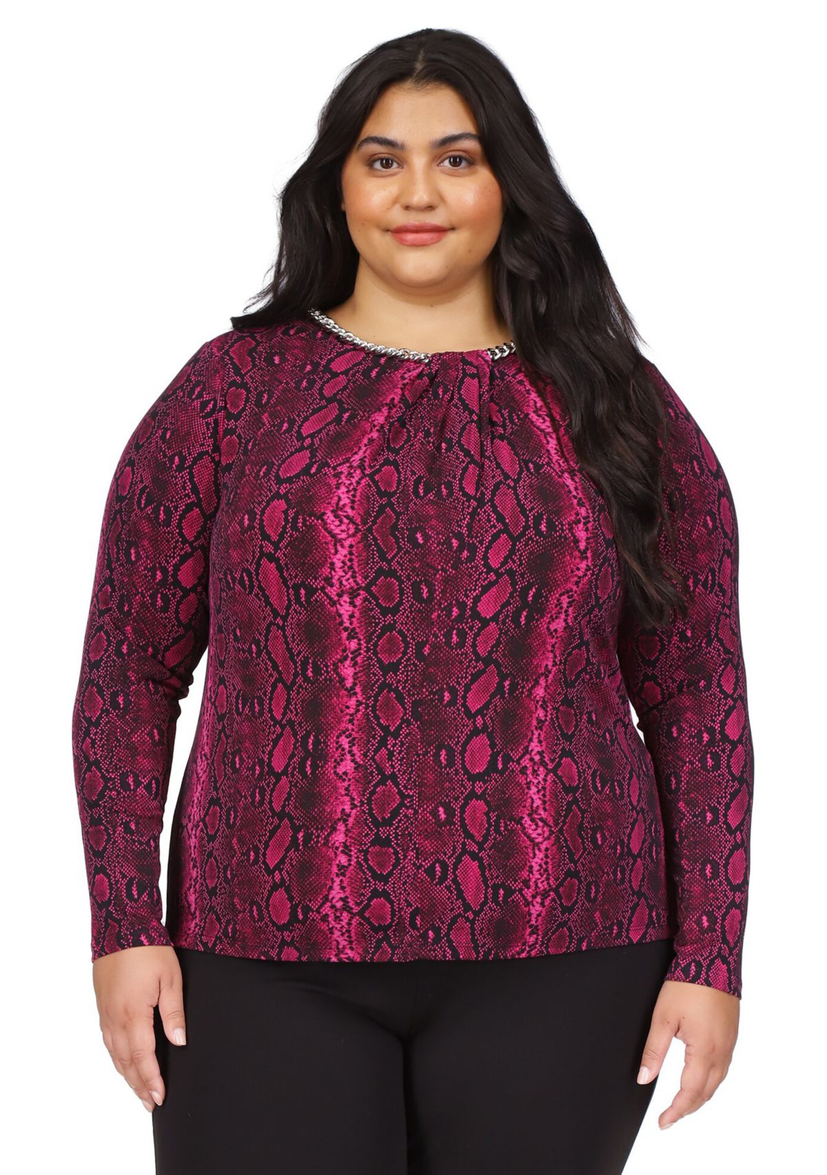 Plus Size Snake Chain Necklace Long Sleeve Top 