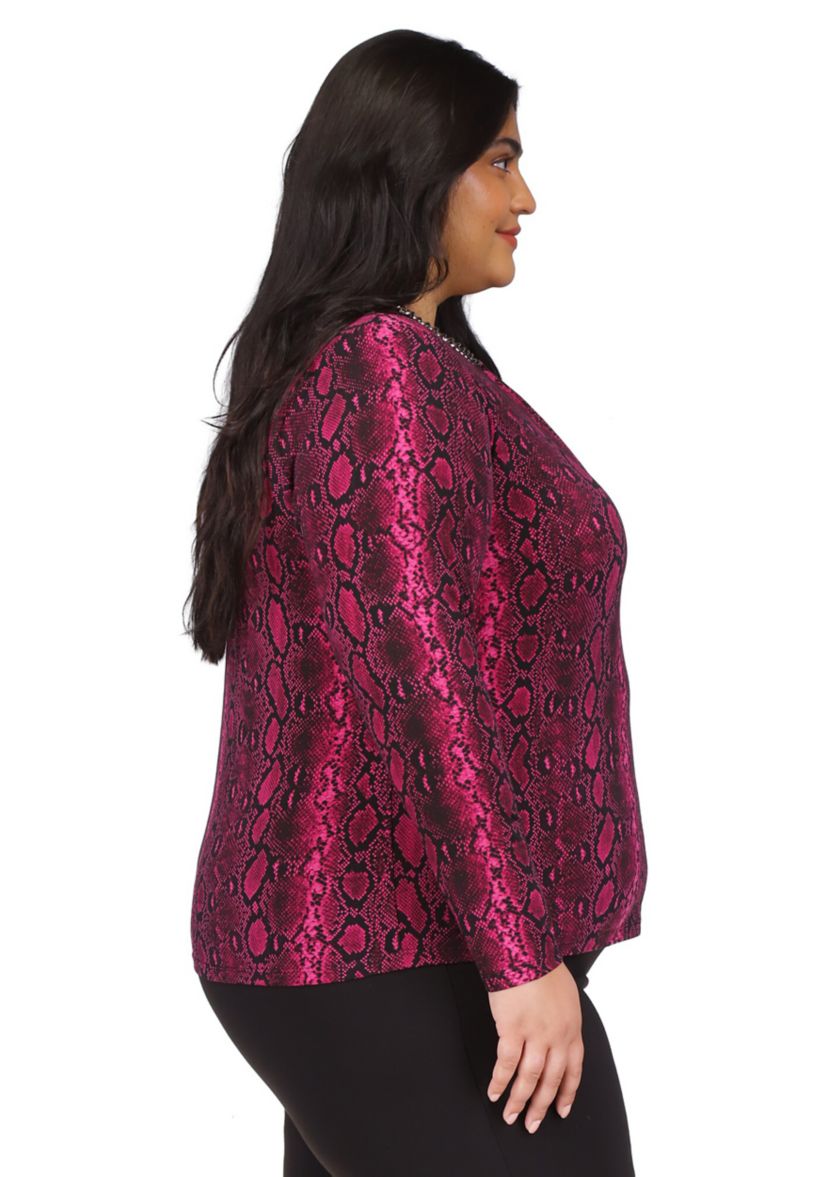 Plus Size Snake Chain Necklace Long Sleeve Top 