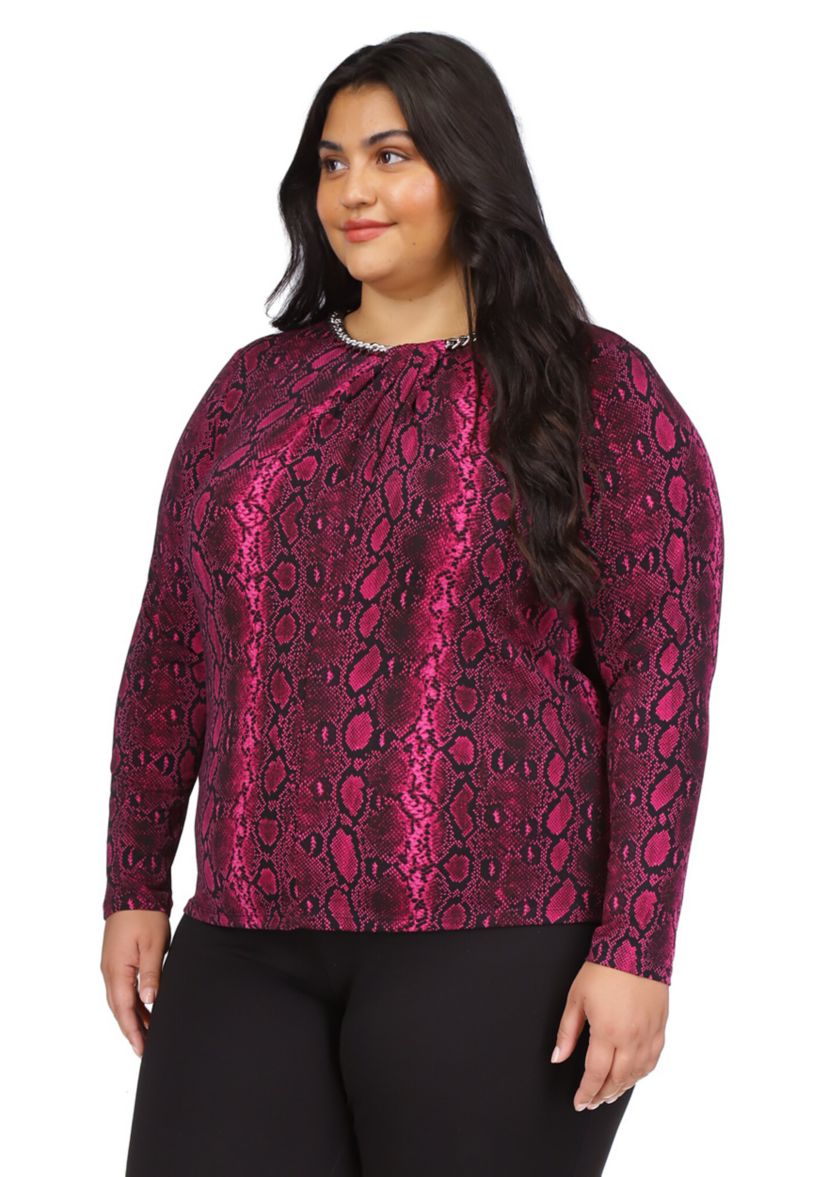 Plus Size Snake Chain Necklace Long Sleeve Top 