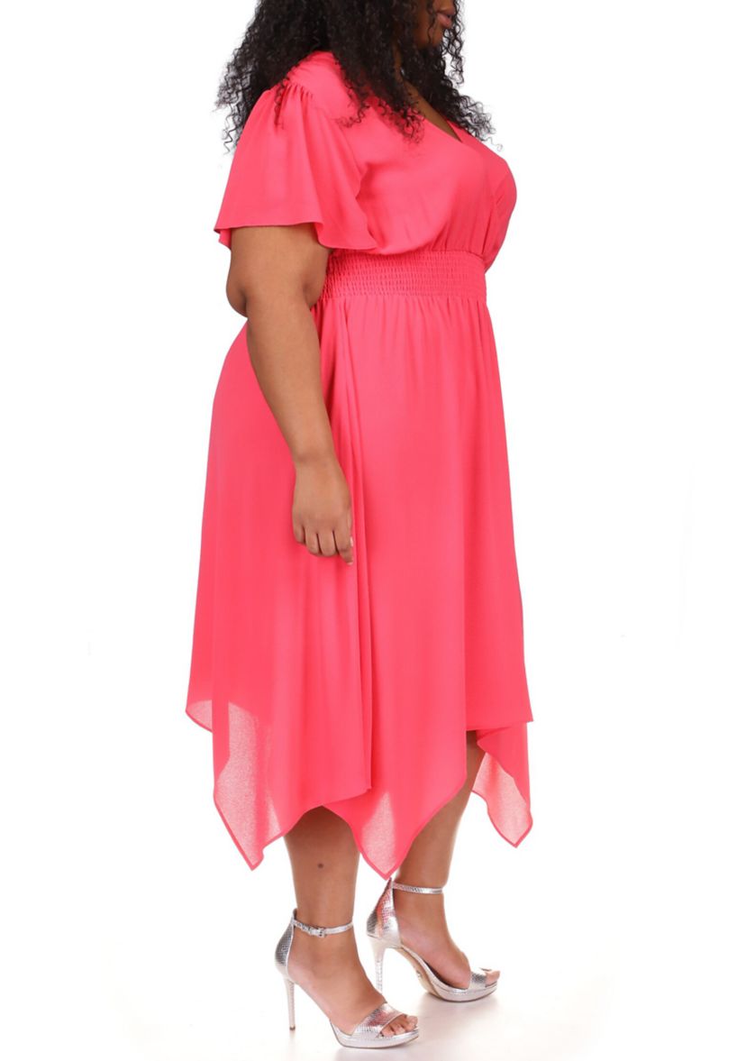 Plus Size Handkerchief Hem Dress 