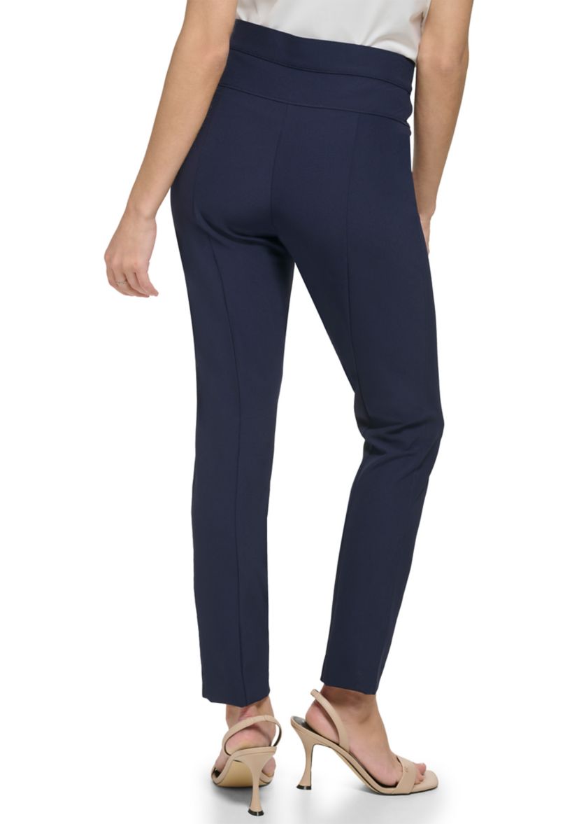 Womens Tech Stretch Pant