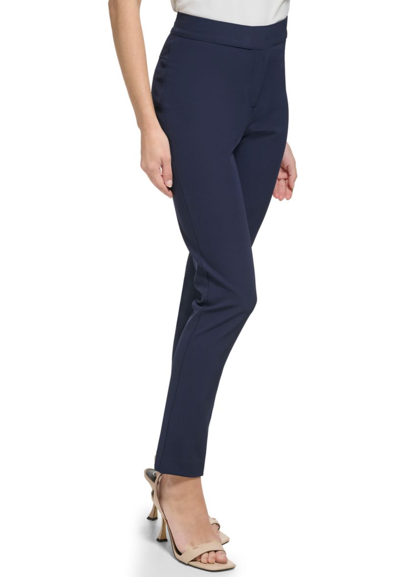 Womens Tech Stretch Pant