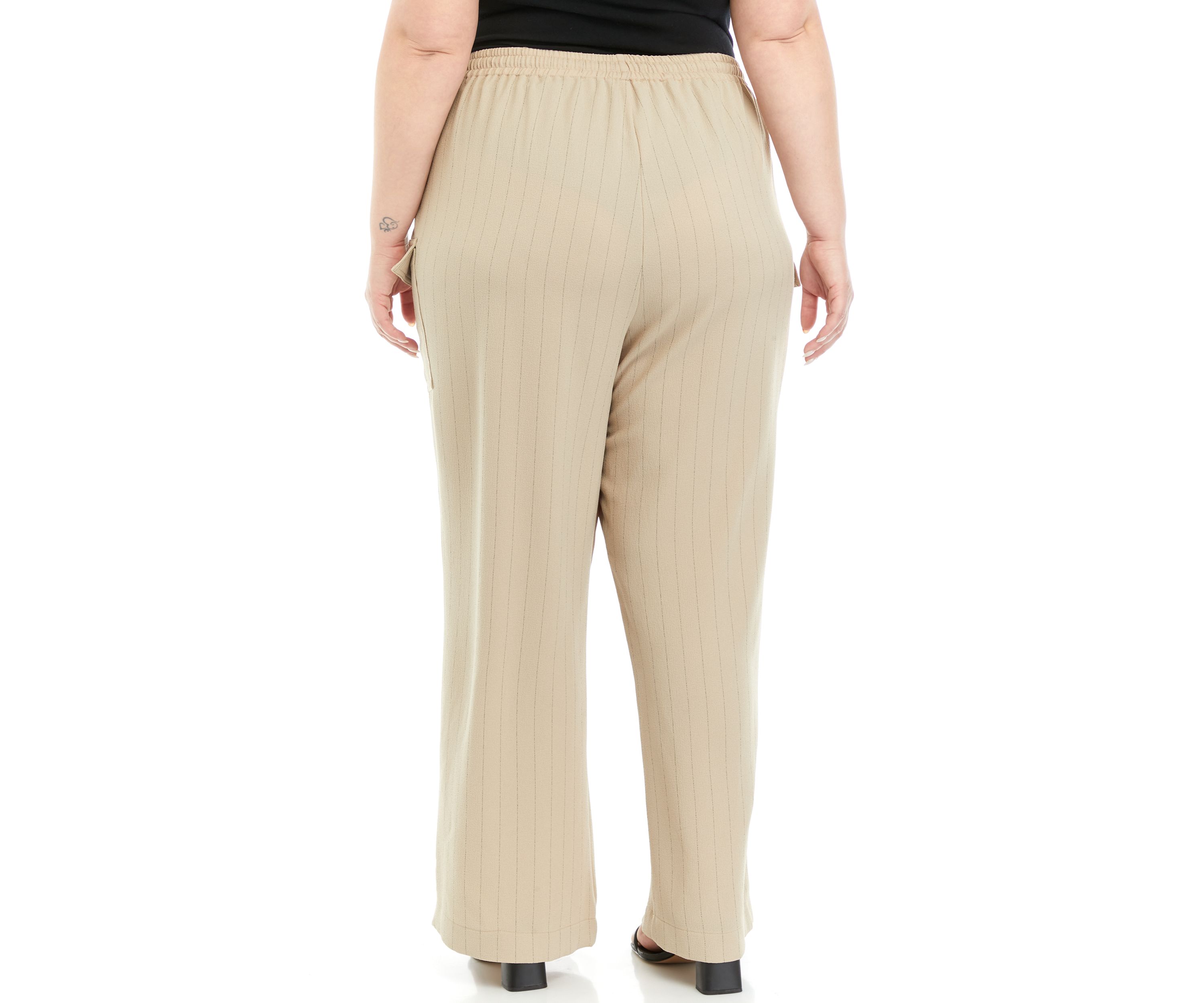 Plus Size Textured Stripe Pants