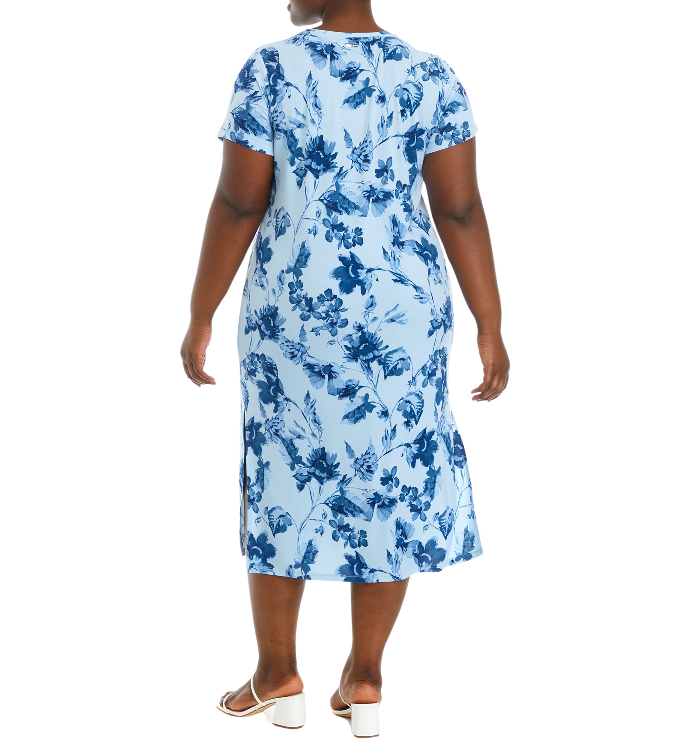 Plus Size Floral Knit Dress