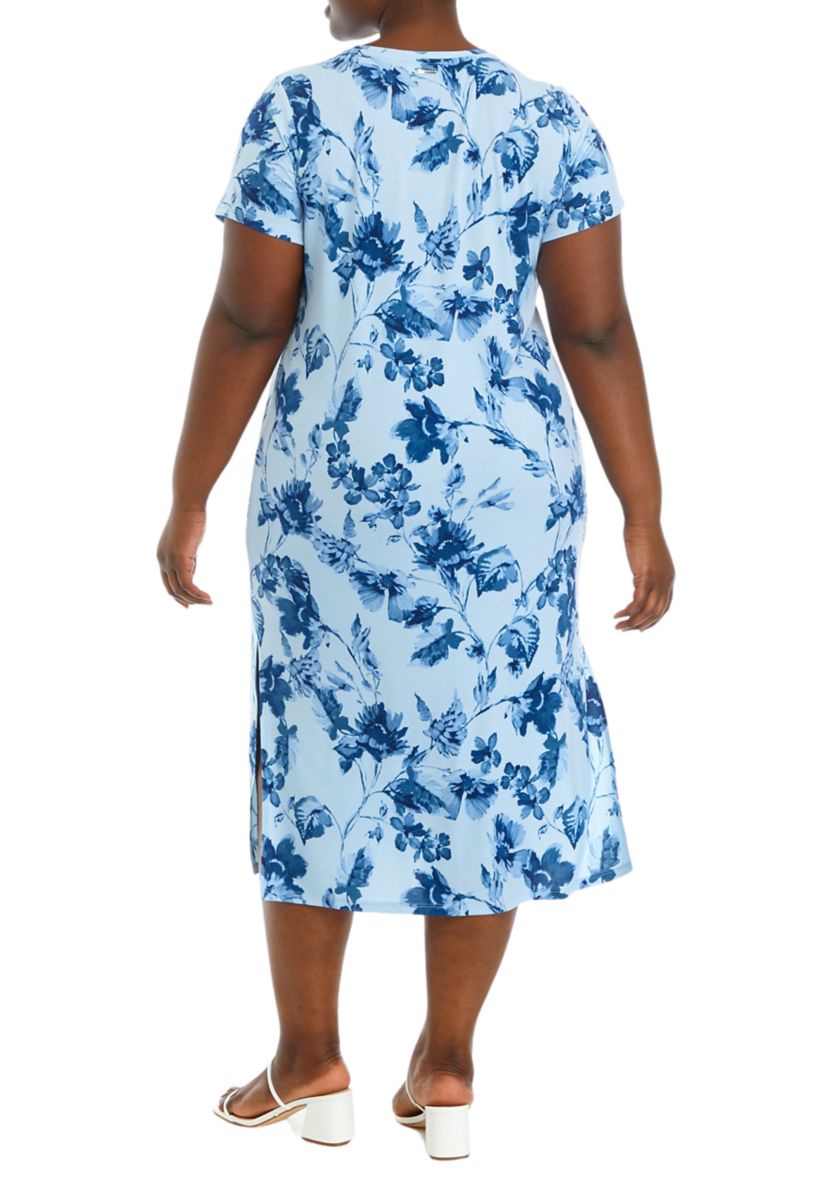 Plus Size Floral Knit Dress