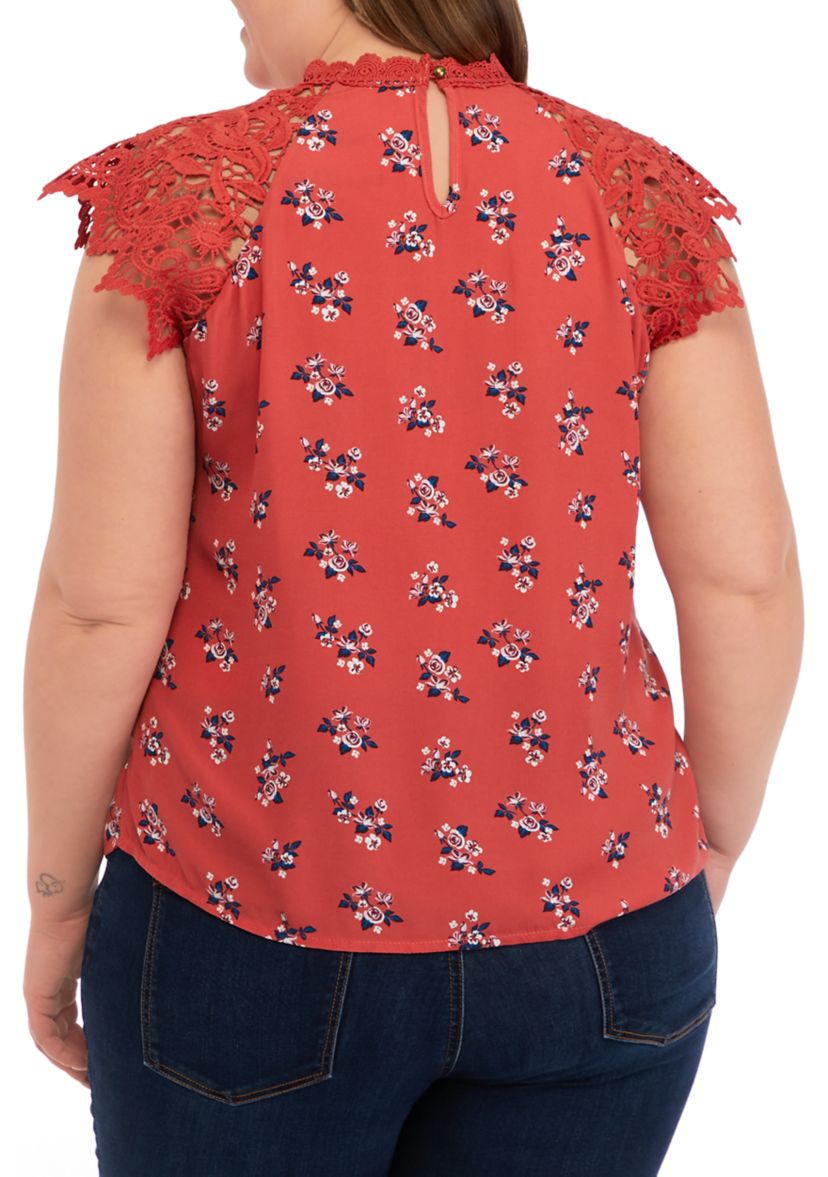 Plus Size Crochet Sleeve Top