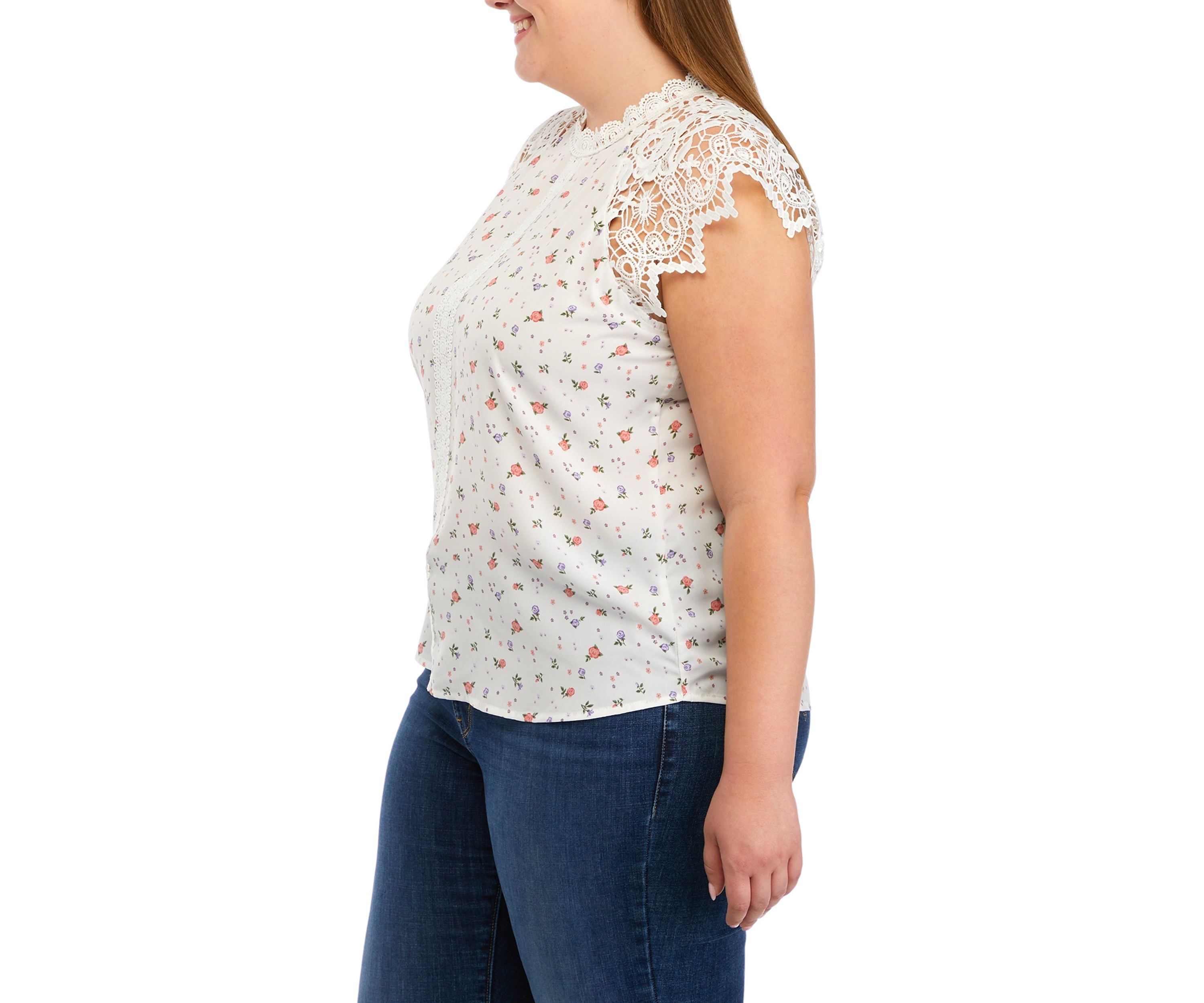Plus Size Crochet Sleeve Top