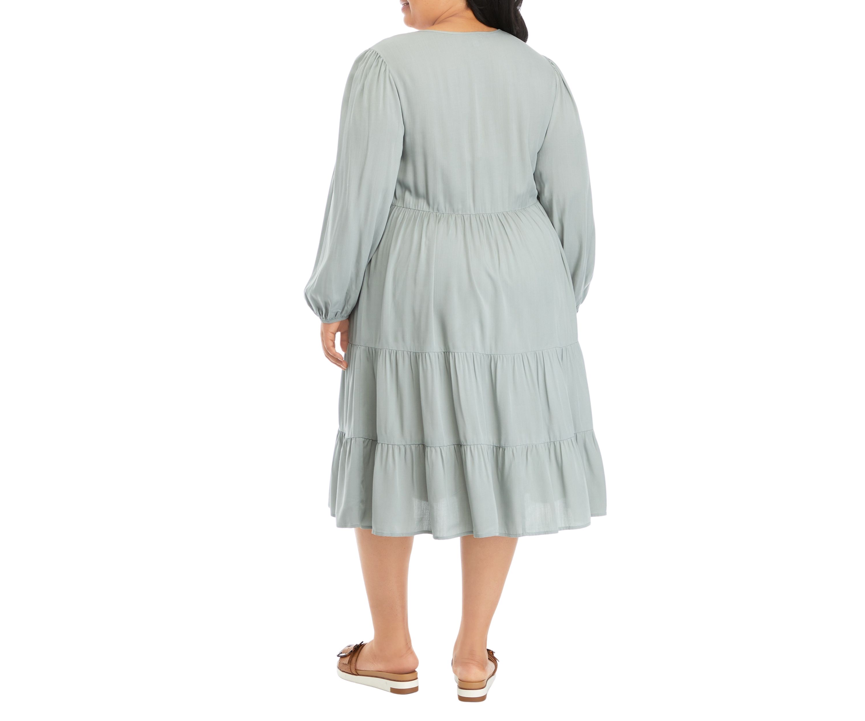 Plus Size V-Neck Maxi Dress