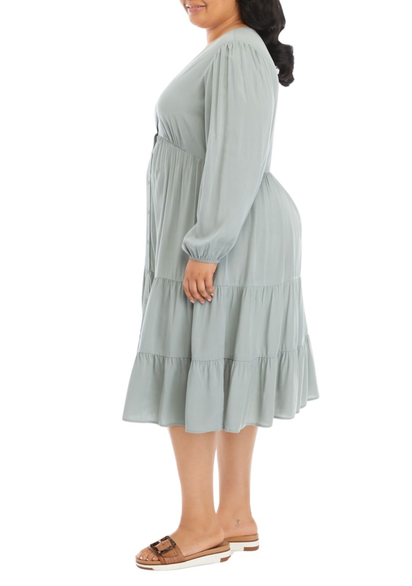 Plus Size V-Neck Maxi Dress