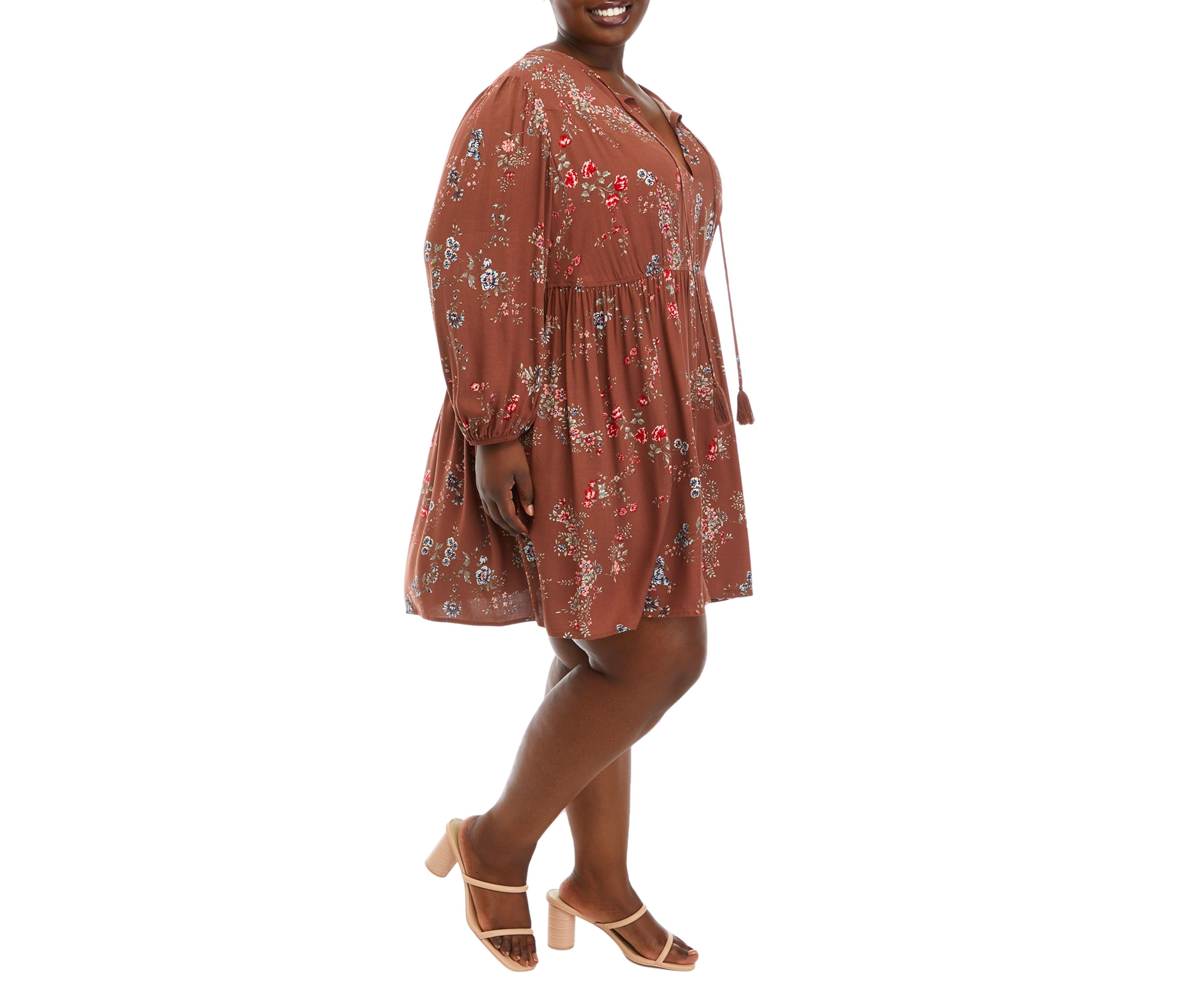 Plus Size 3/4 Blouson Sleeve Floral Babydoll Dress