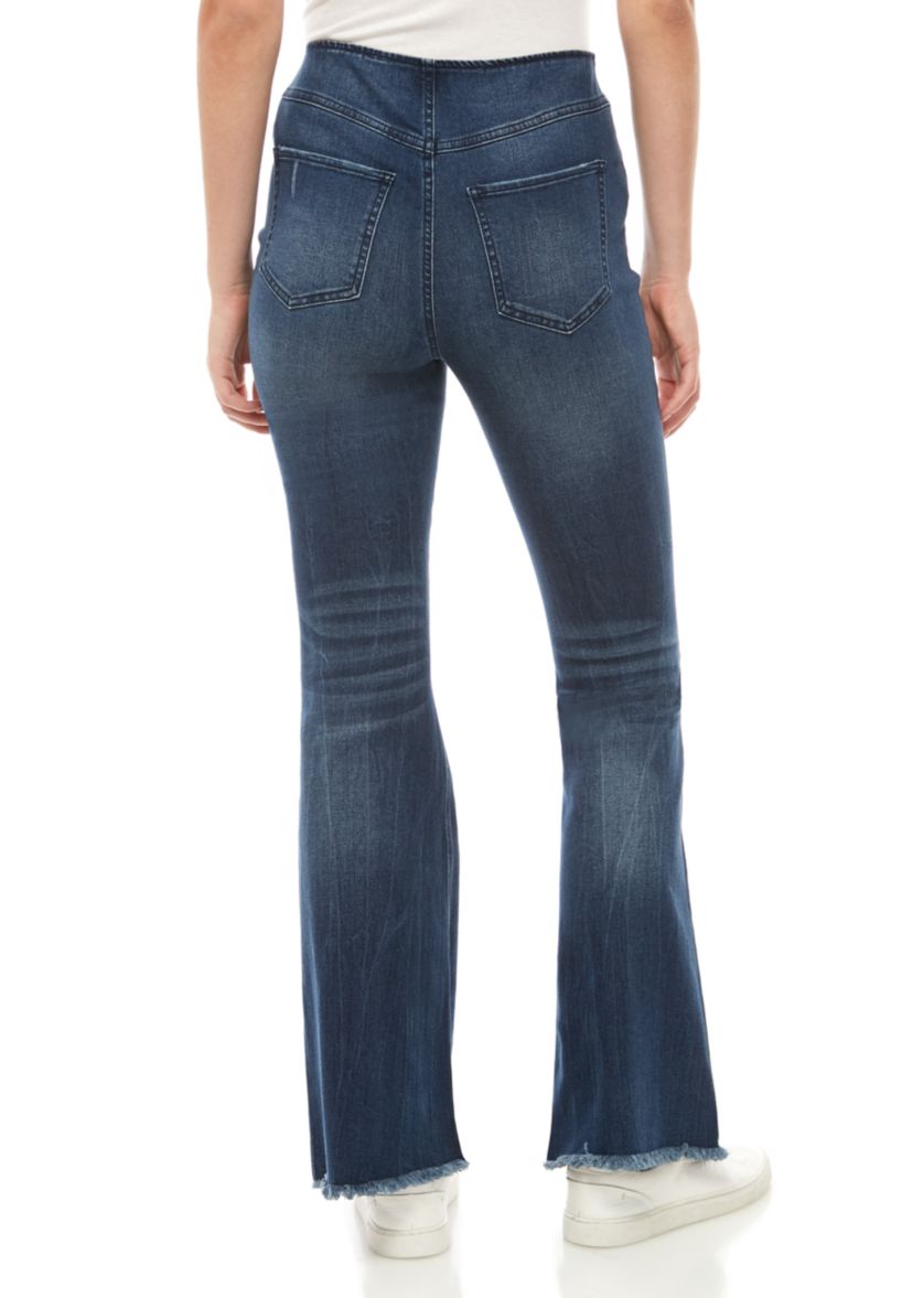 Pull On Clean Hem Flare Jeans 