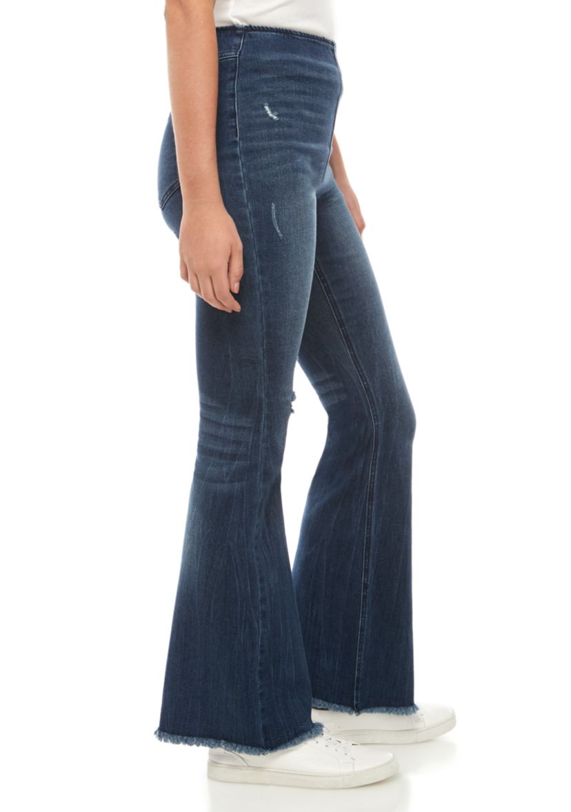 Pull On Clean Hem Flare Jeans 