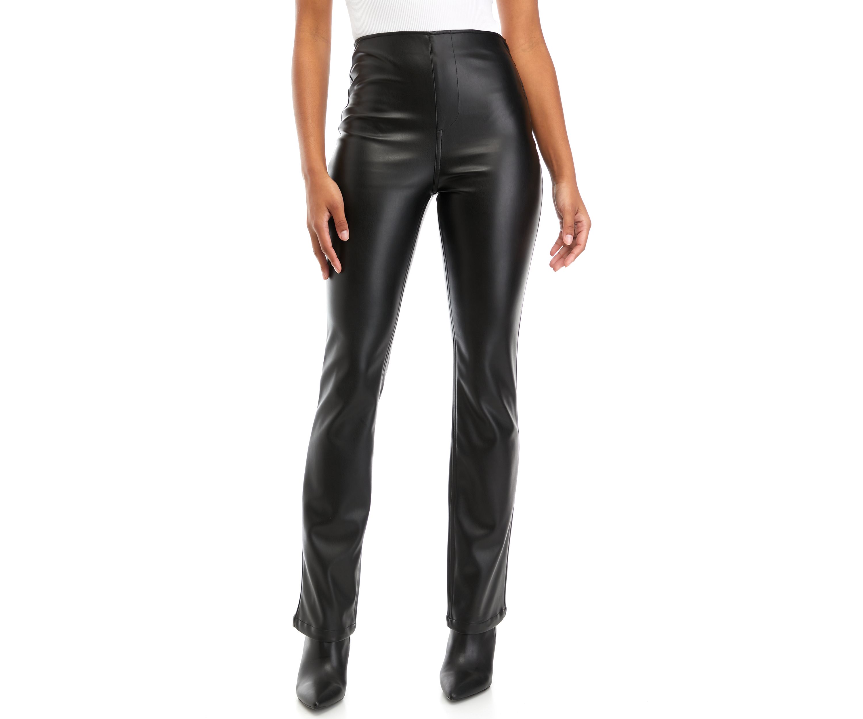 Juniors Pull On Straight Faux Leather Pants