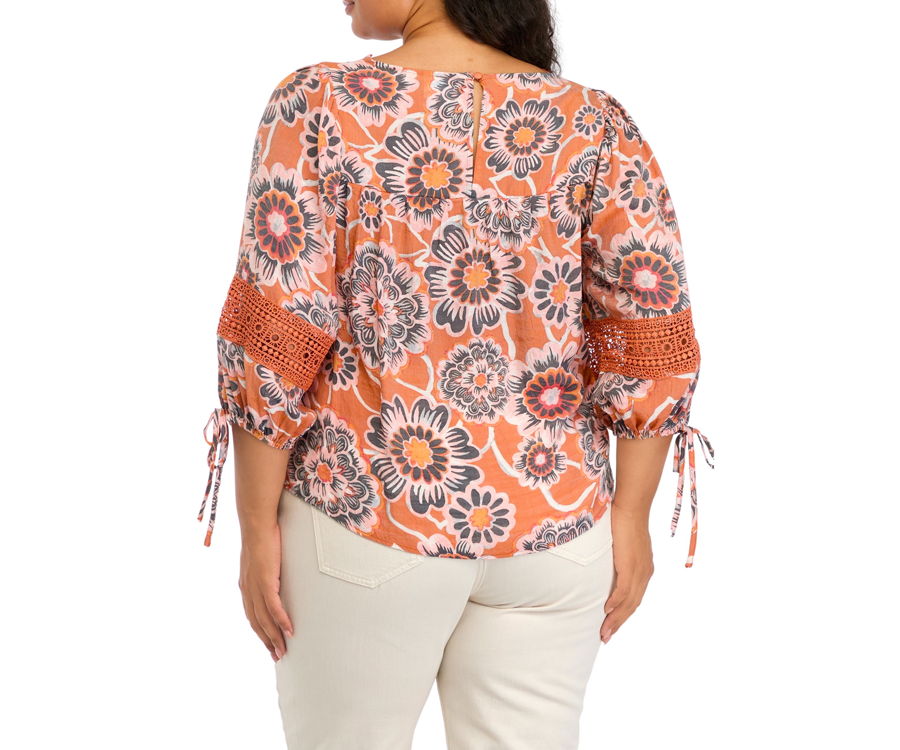 Plus Size 3/4 Sleeve Printed Crochet Trim Shirt