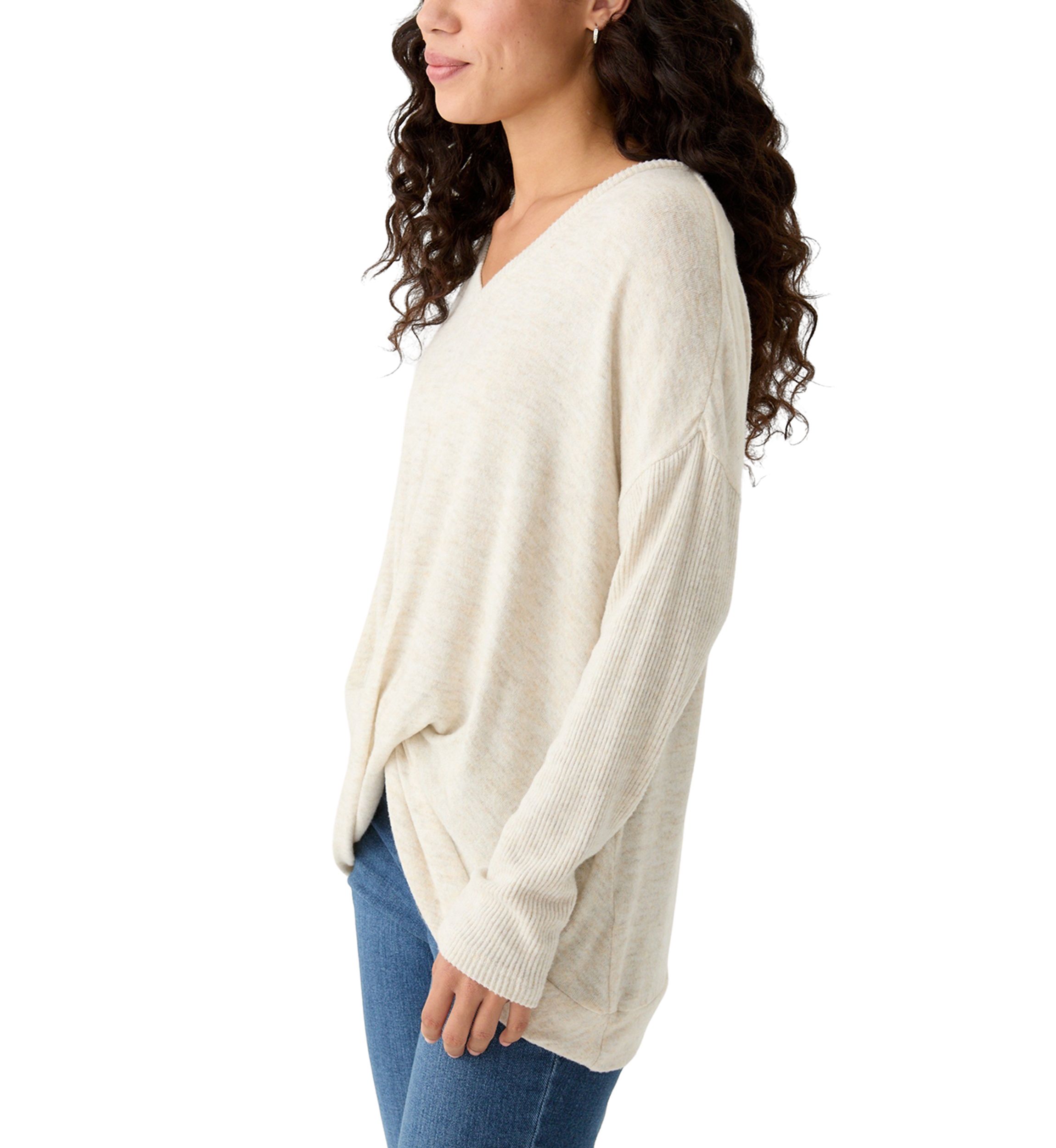 Petite V-Neck Ribbed Mix Knit Top