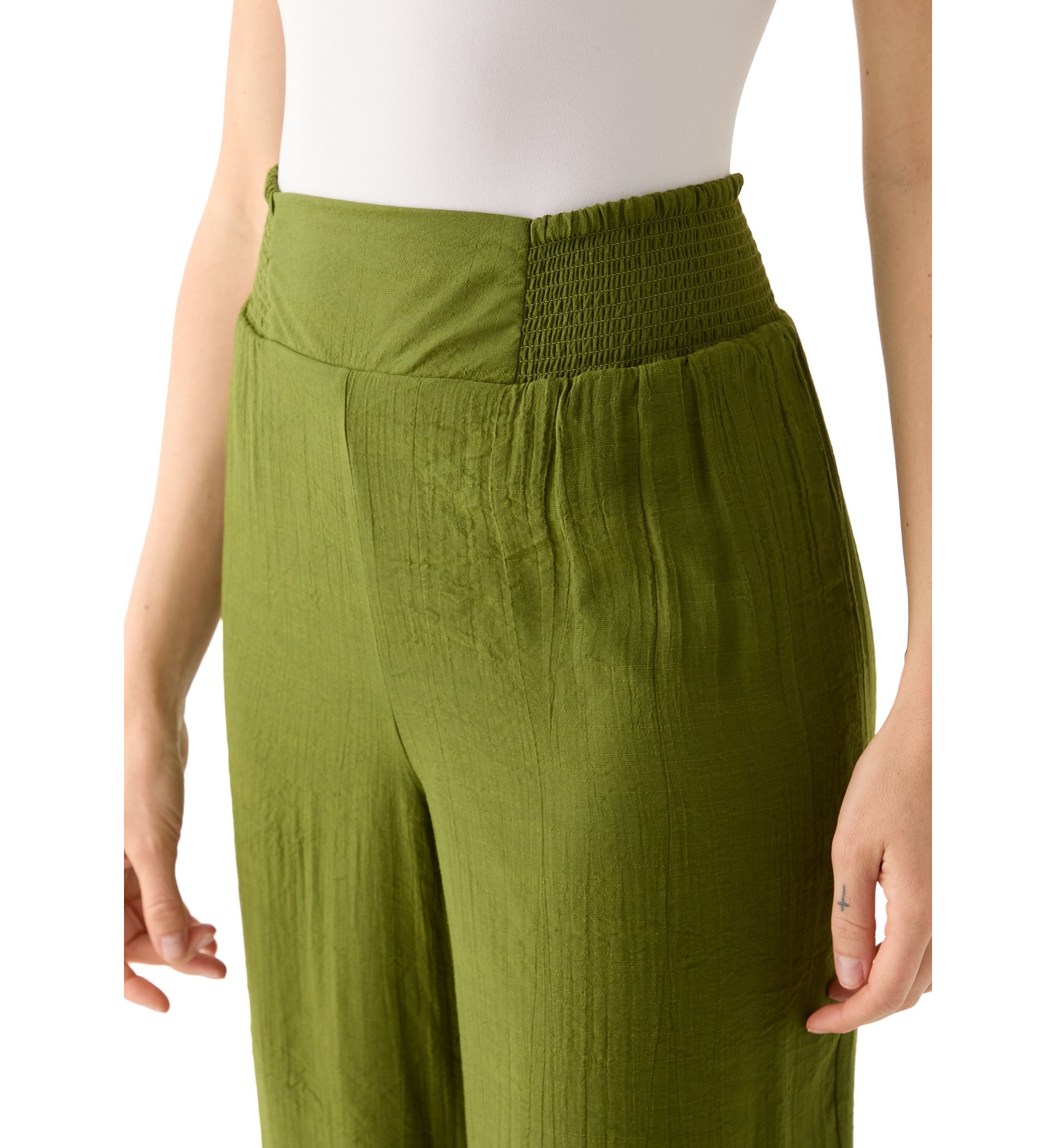 Petite Linen Like Pull On Wide Leg Cropped Pants