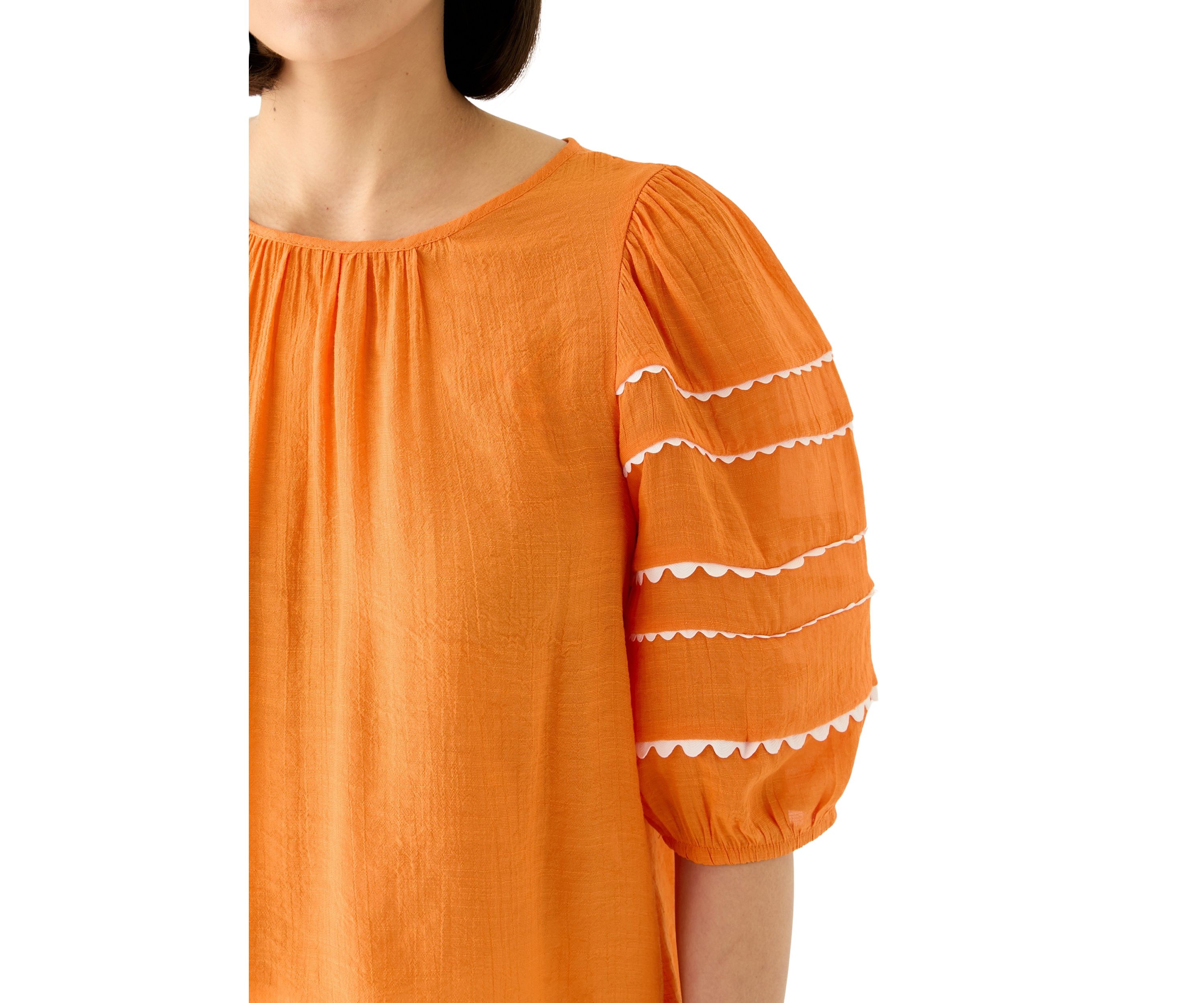 Petite Detailed Elbow Puff Sleeve Top 