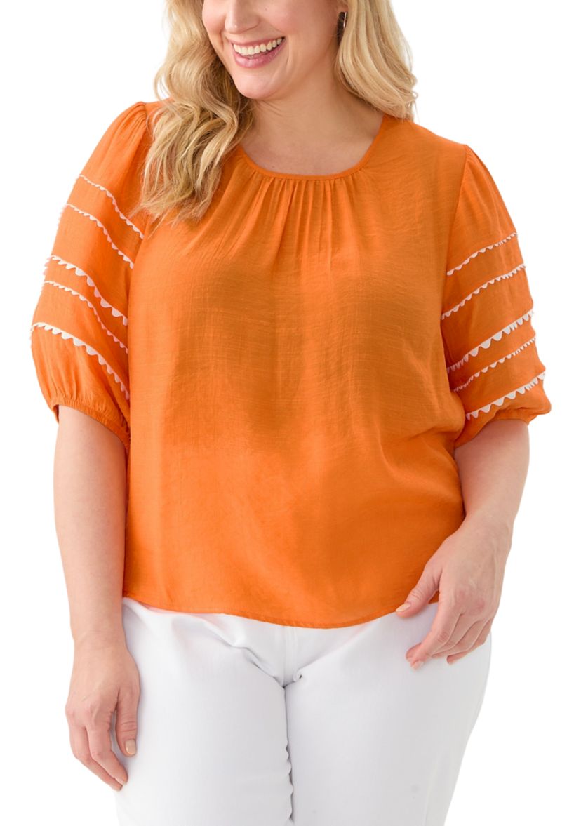 Plus Size Short Puff Sleeve Slub Woven Blouse