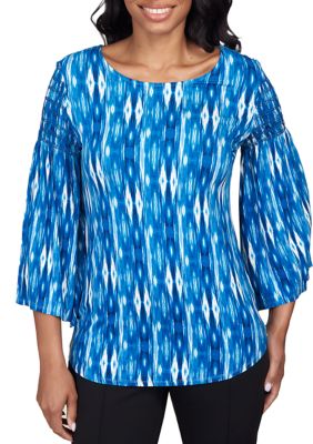 Women's Flare Sleeve Scoop Neck Ikat Print Top